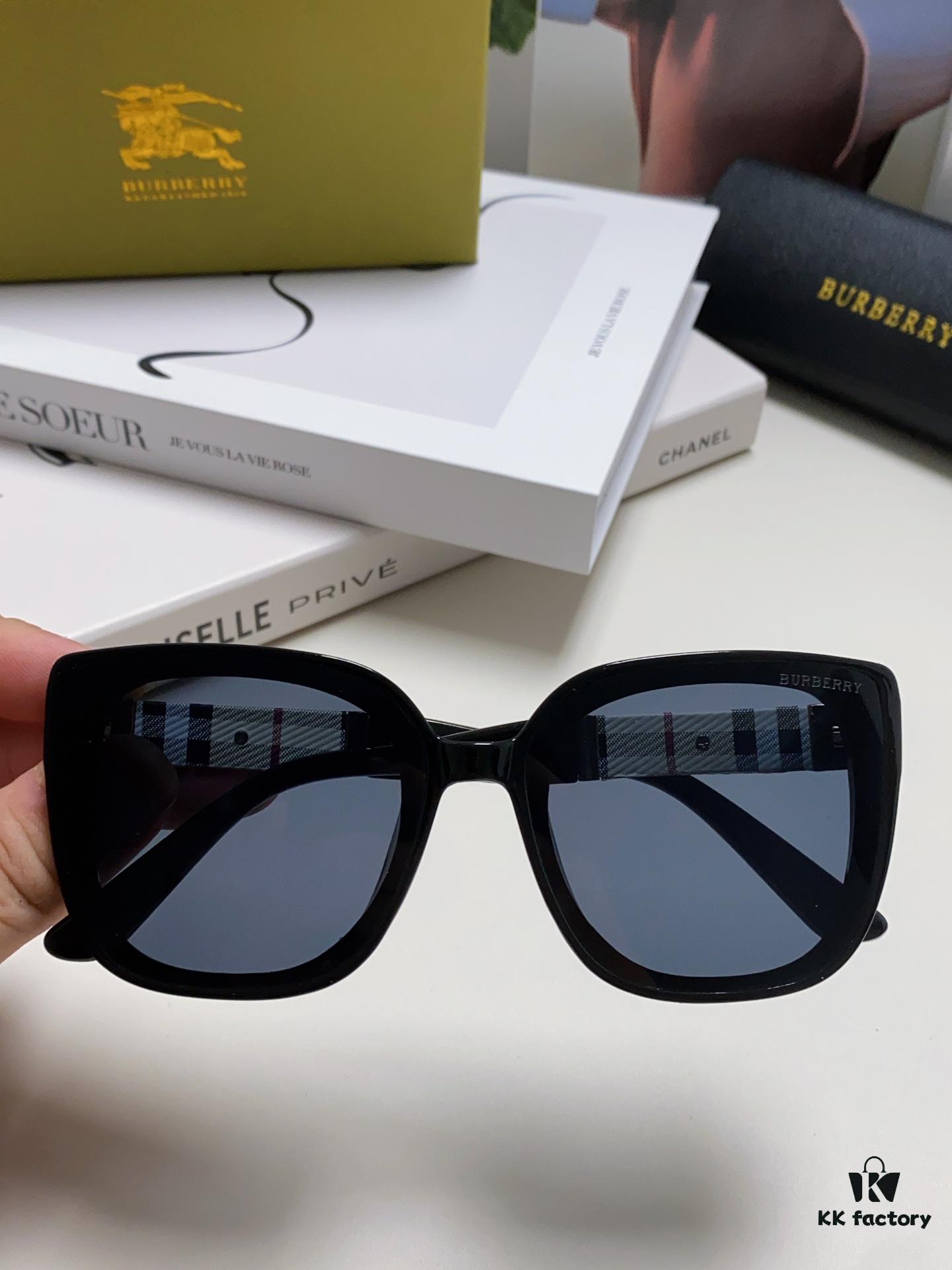 Burberry 2024 New Korean-Style Oversized Wide-Leg Stylish Fast-Fashion Nobility Unisex Sunglasses, Slimming Trendy Sun Glasses with Horse Logo and Classic Check Pattern