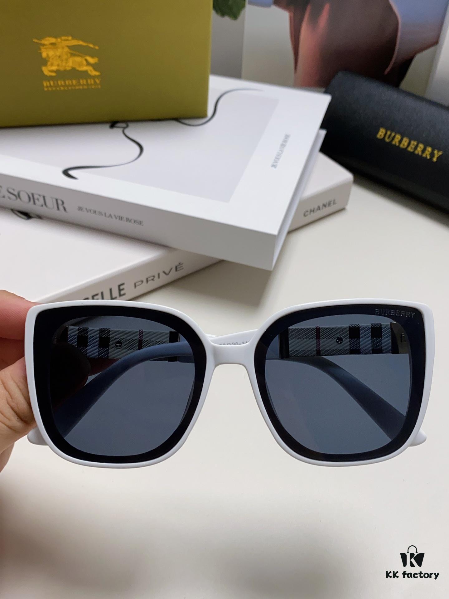 Burberry 2024 New Korean-Style Oversized Wide-Leg Designer Sunglasses Unisex Celebrity-Inspired Slimming Sun Glasses with Horse Logo and Classic Plaid Pattern