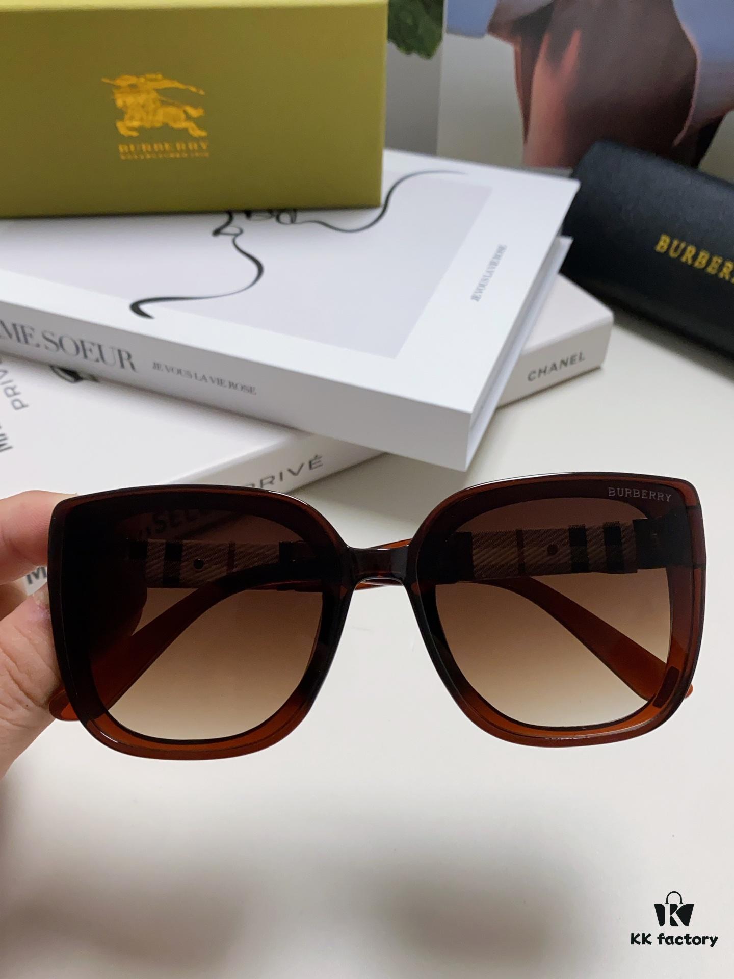 Burberry 2024 New Korean-Style Oversized Wide-Leg Stylish Fast-Fashion Sunglasses Unisex Celebrity-Inspired Slimming Sun Glasses with Horse Logo and Classic Check Pattern