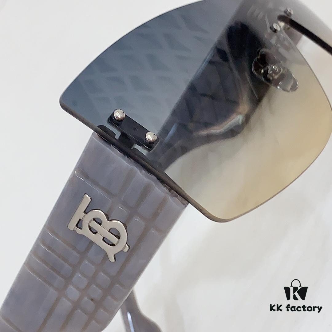 BURBERRY BE3137 Sunglasses