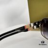 120‼️Burberry Men's Genuine Aviator Sunglasses with Pattern, BE4212 Sunglasses