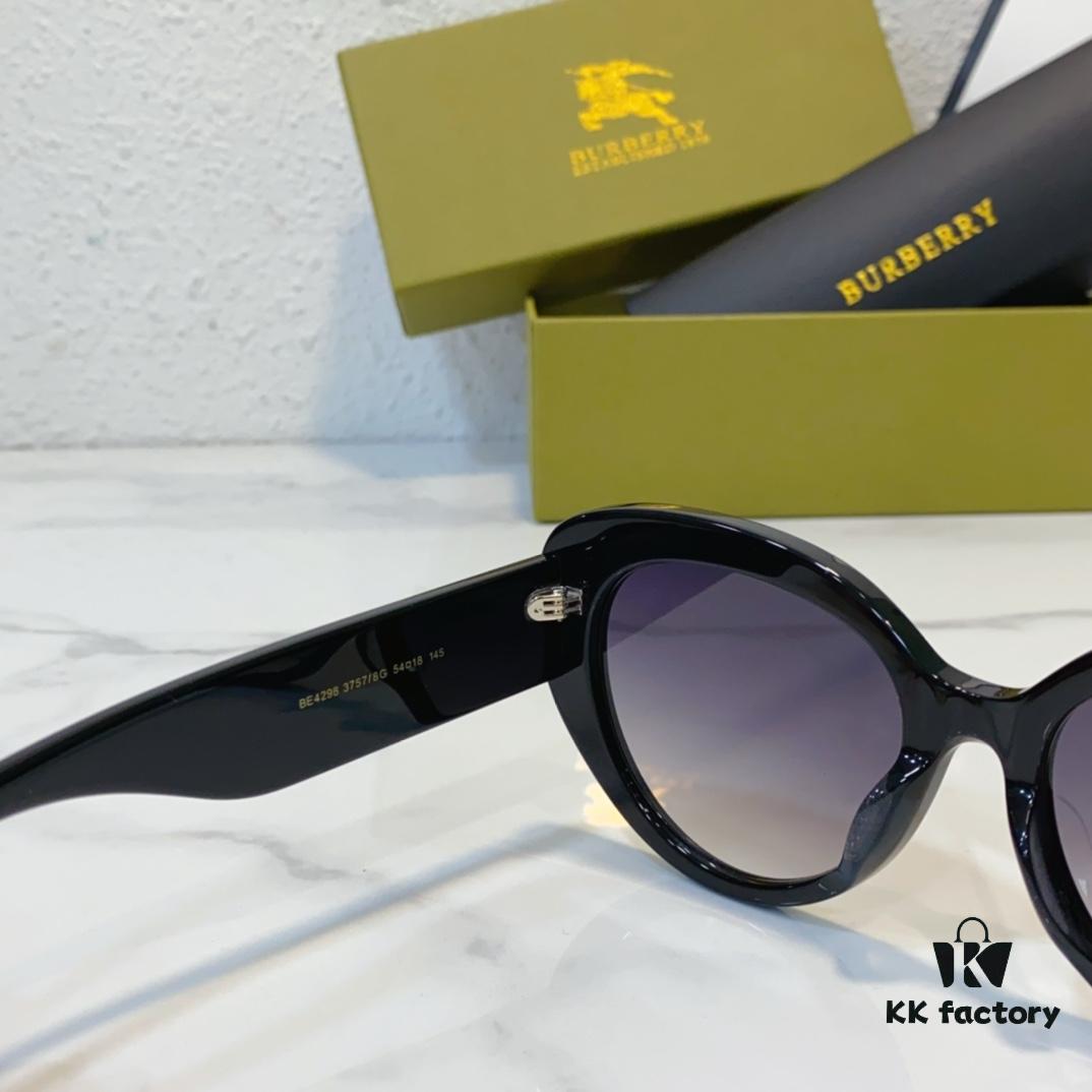 BURBERRY BE4298 Sunglasses