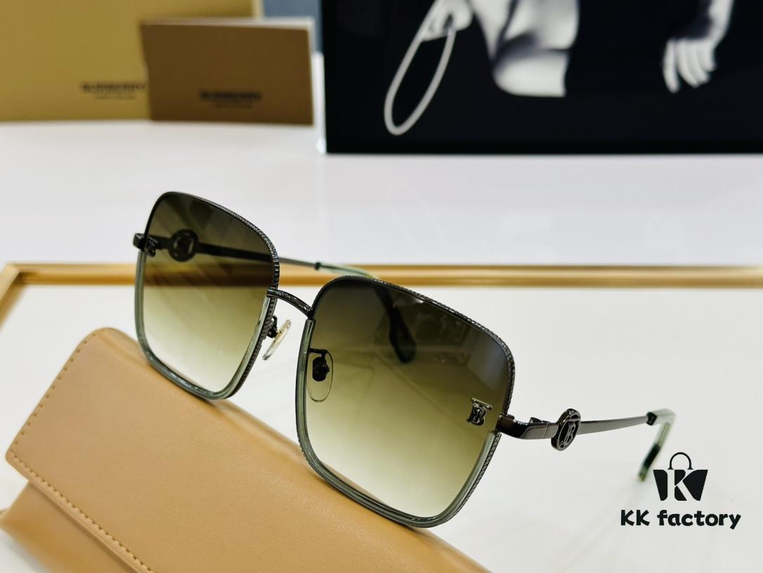 Trendy BAJIA Burberry BE3129, Must-Have Item for Stylish Outfits! TB Logo Design Makes a Statement – Effortlessly Fashionable ❤ Size: 61□16-145 High-Quality In Stock Eyeglasses, Sunglasses