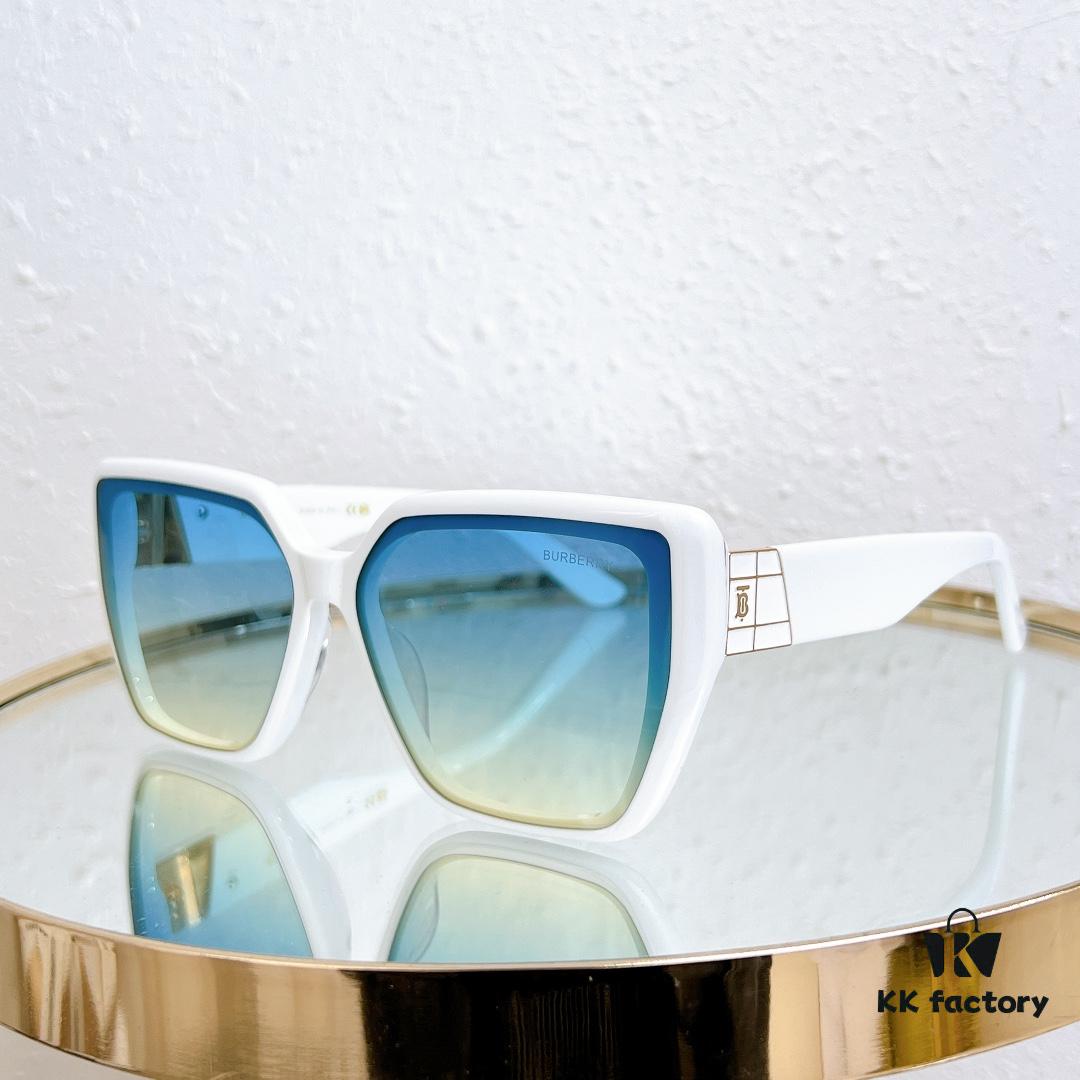 BURBERRY BE5392 Sunglasses