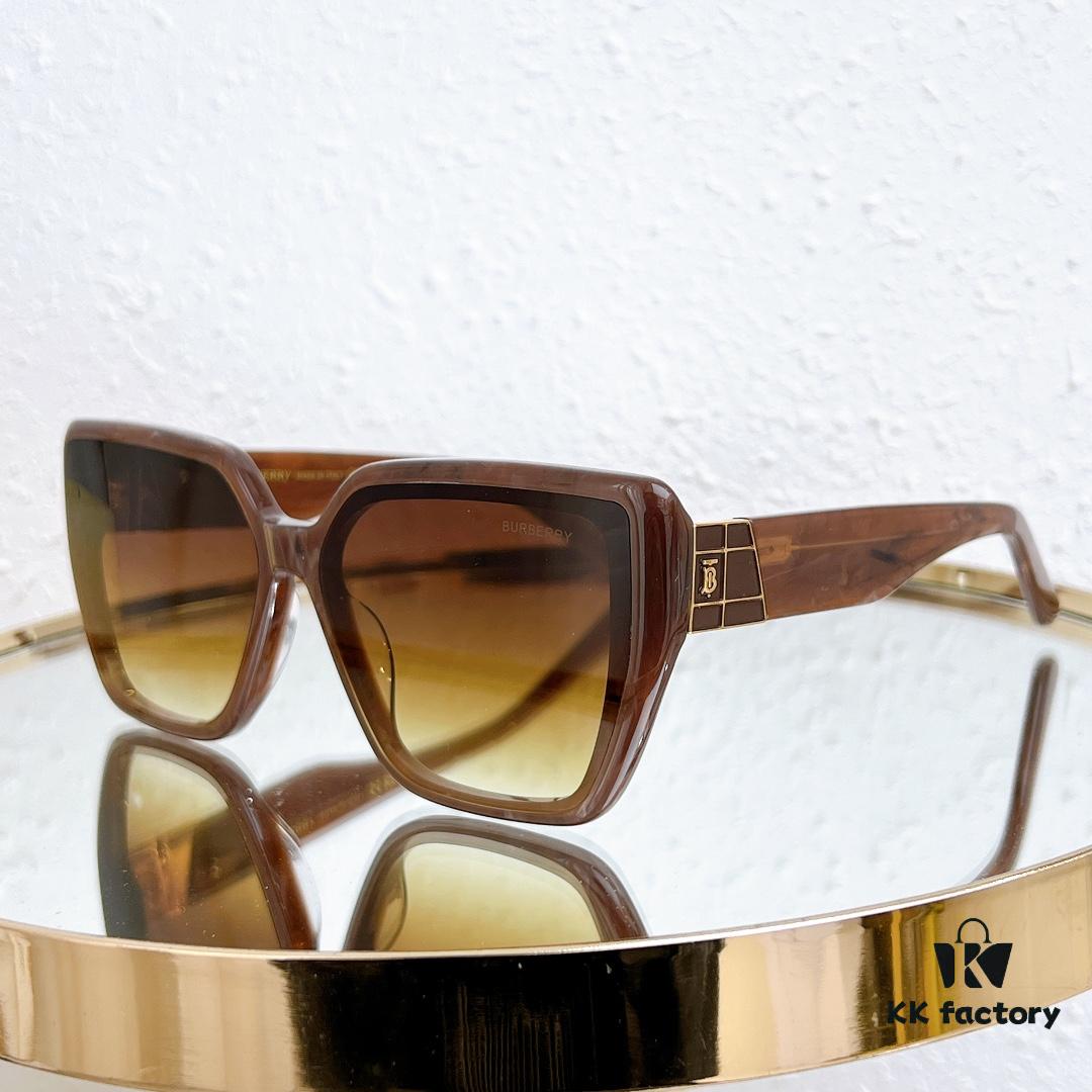BURBERRY BE5392 Sunglasses