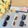 Burberry New Square-Frame Small Sunglasses, Fashionable and Versatile Trendy Glasses from Europe and America