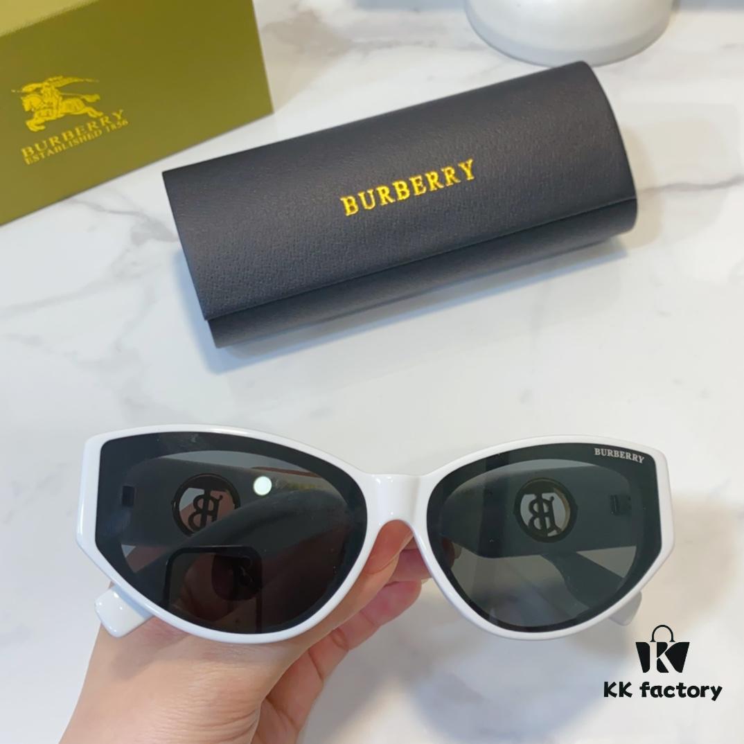 BURBERRY B6002 Sunglasses
