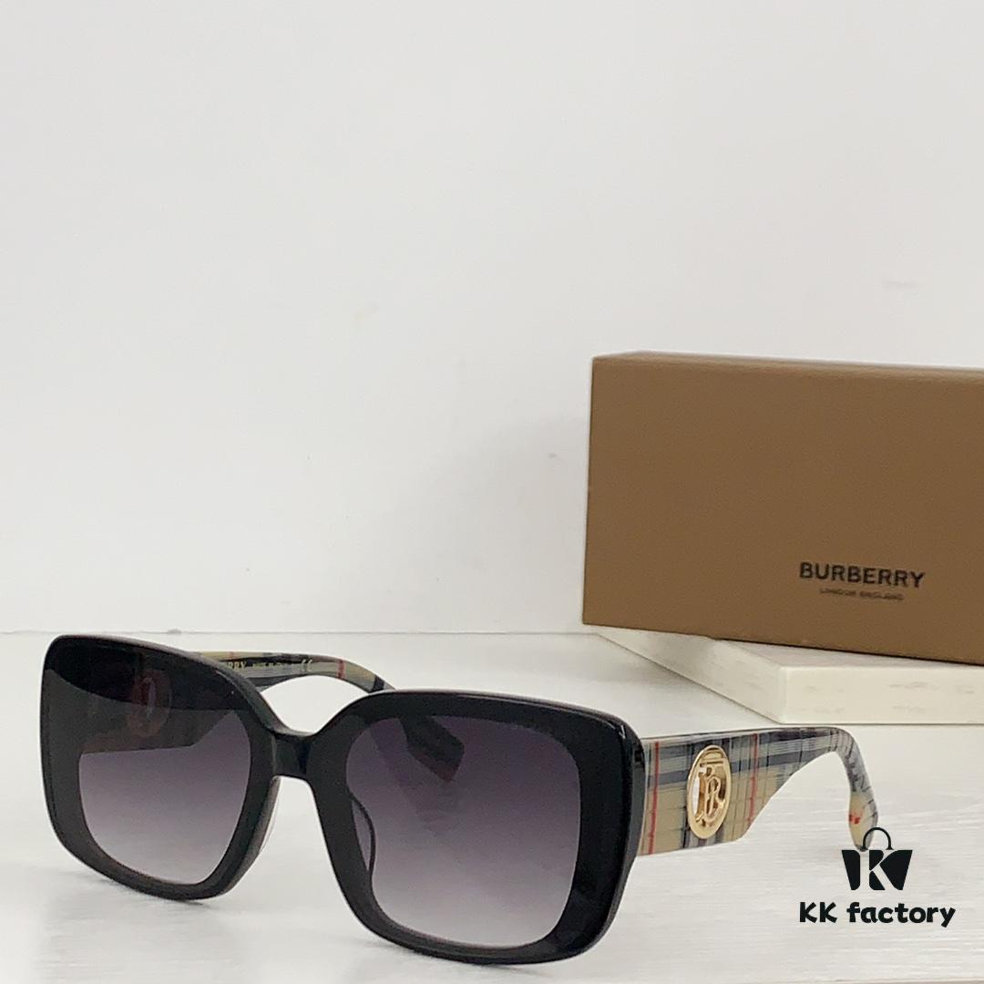 140 BURBERRY B6001 Sunglasses