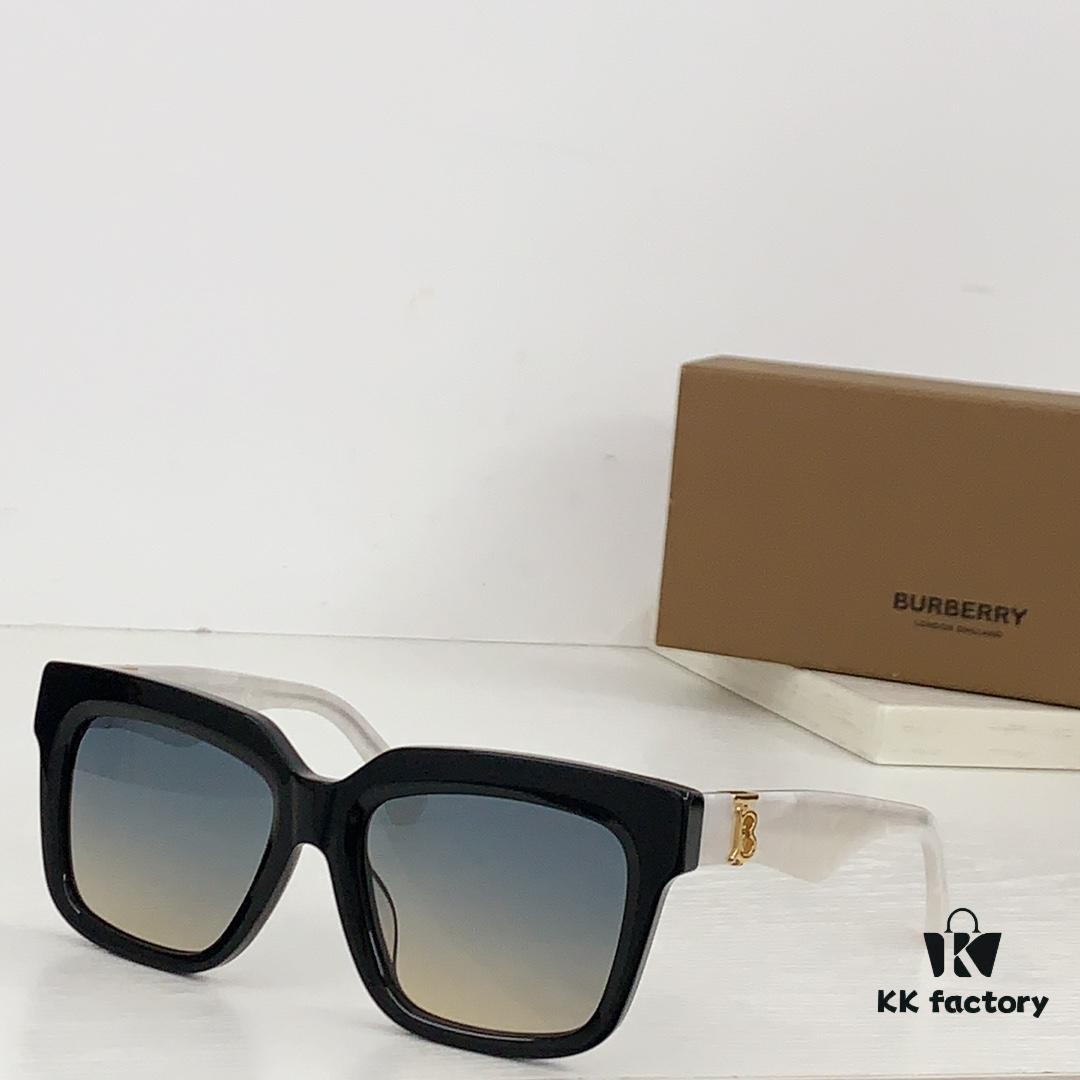140 BURBERRY MOD: BE4419 Size: 54-18-145 Sunglasses