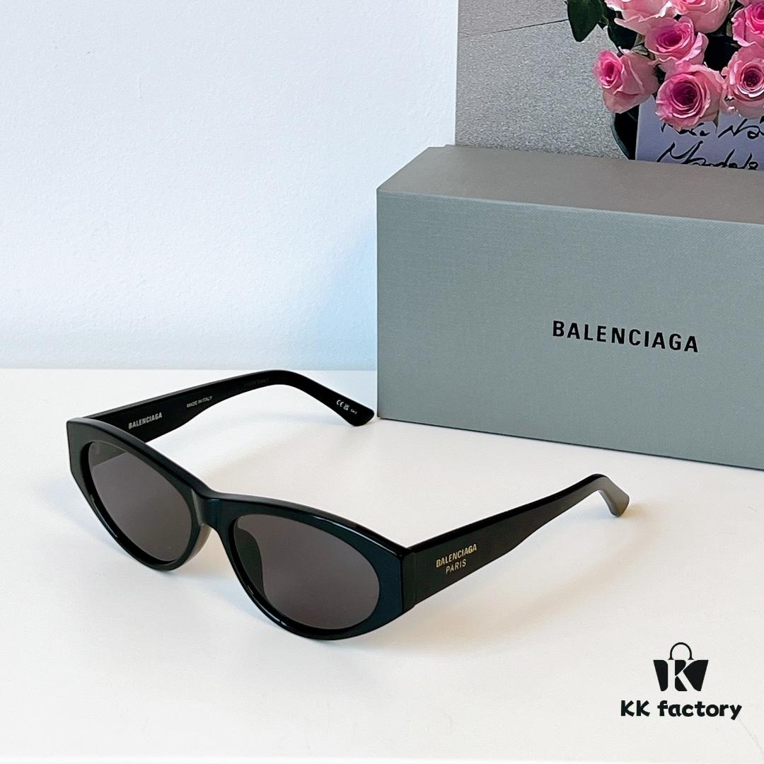 BALENCIAGA Sunglasses Model BB0367 Size 60-17-145