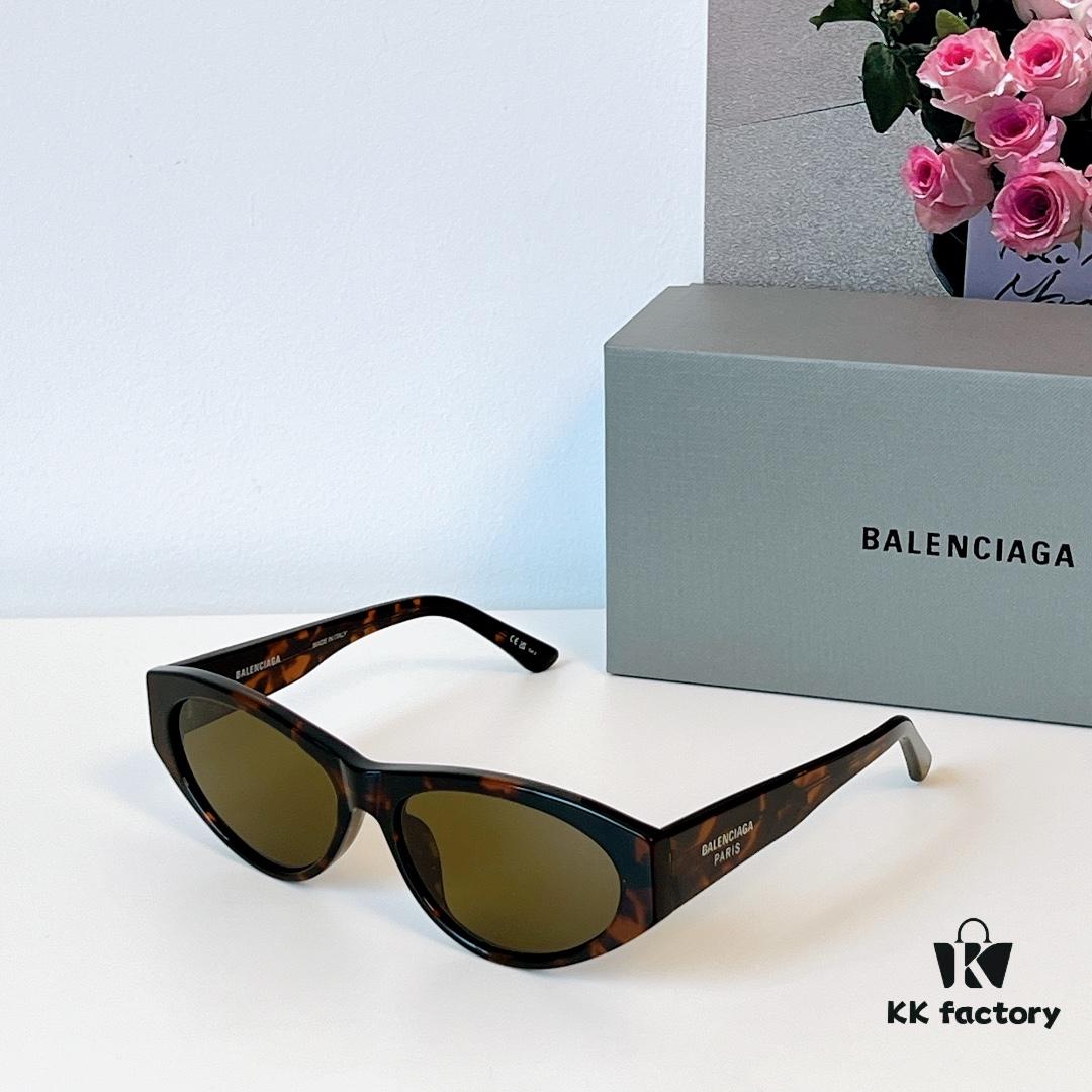 BALENCIAGA Sunglasses Model BB0367 Size 60-17-145