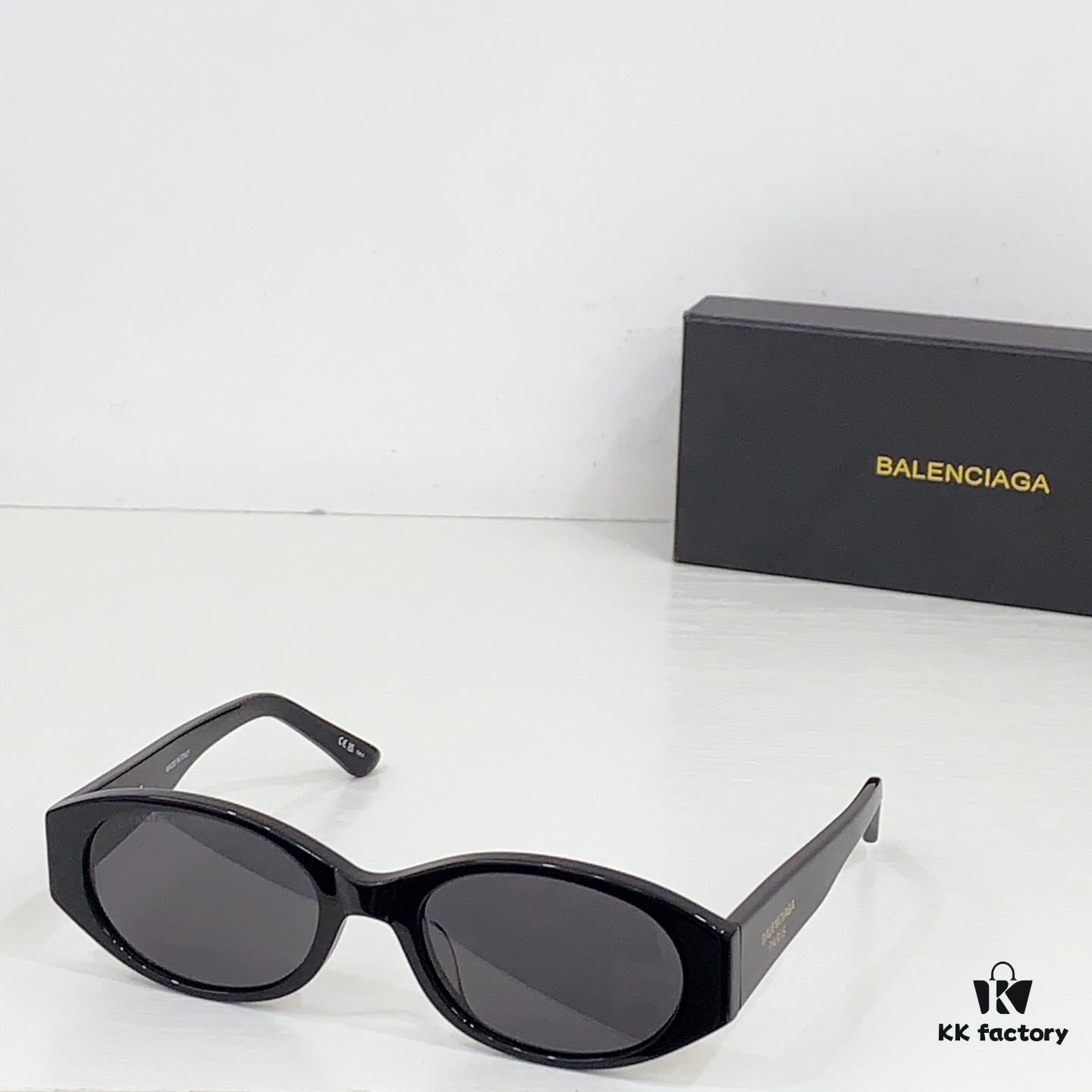 135 BALENCIAGA MOD: BB0369 SIZE: 55□20-145 Sunglasses