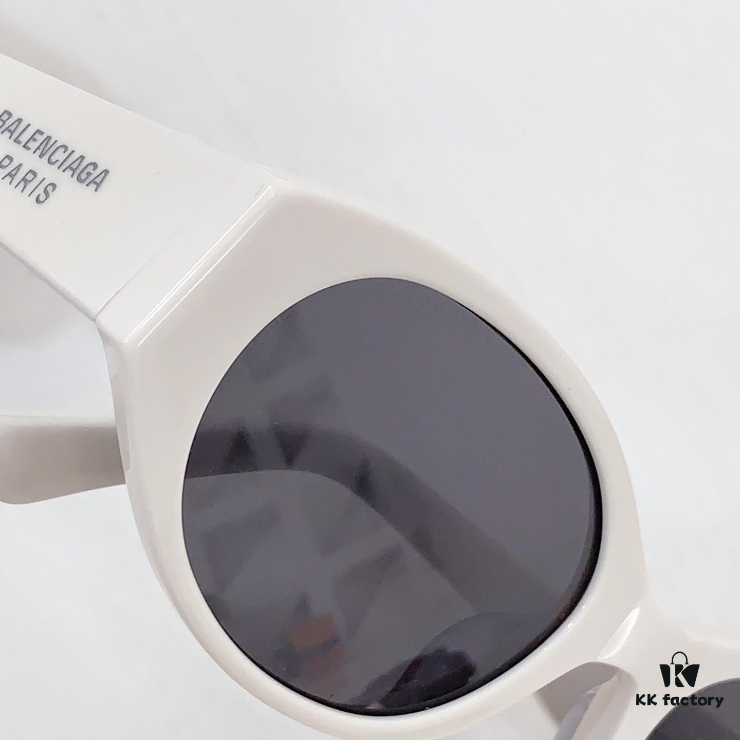135 BALENCIAGA MOD: BB0369 SIZE: 55□20-145 Sunglasses
