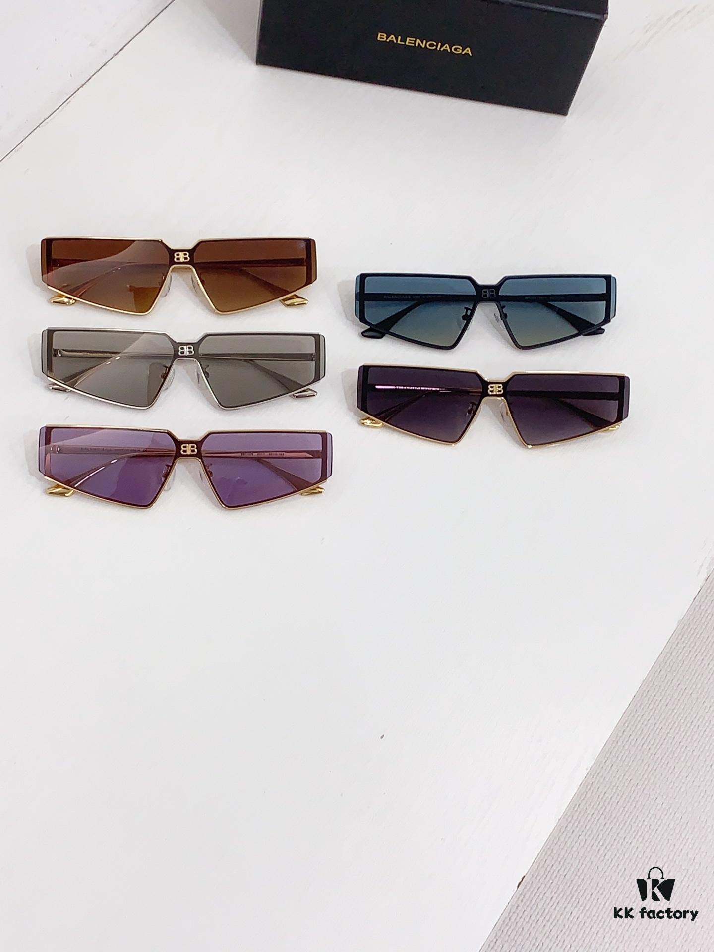 135 BALENCIAGA MOD: BB0192S Size: 62-13 145 Sunglasses