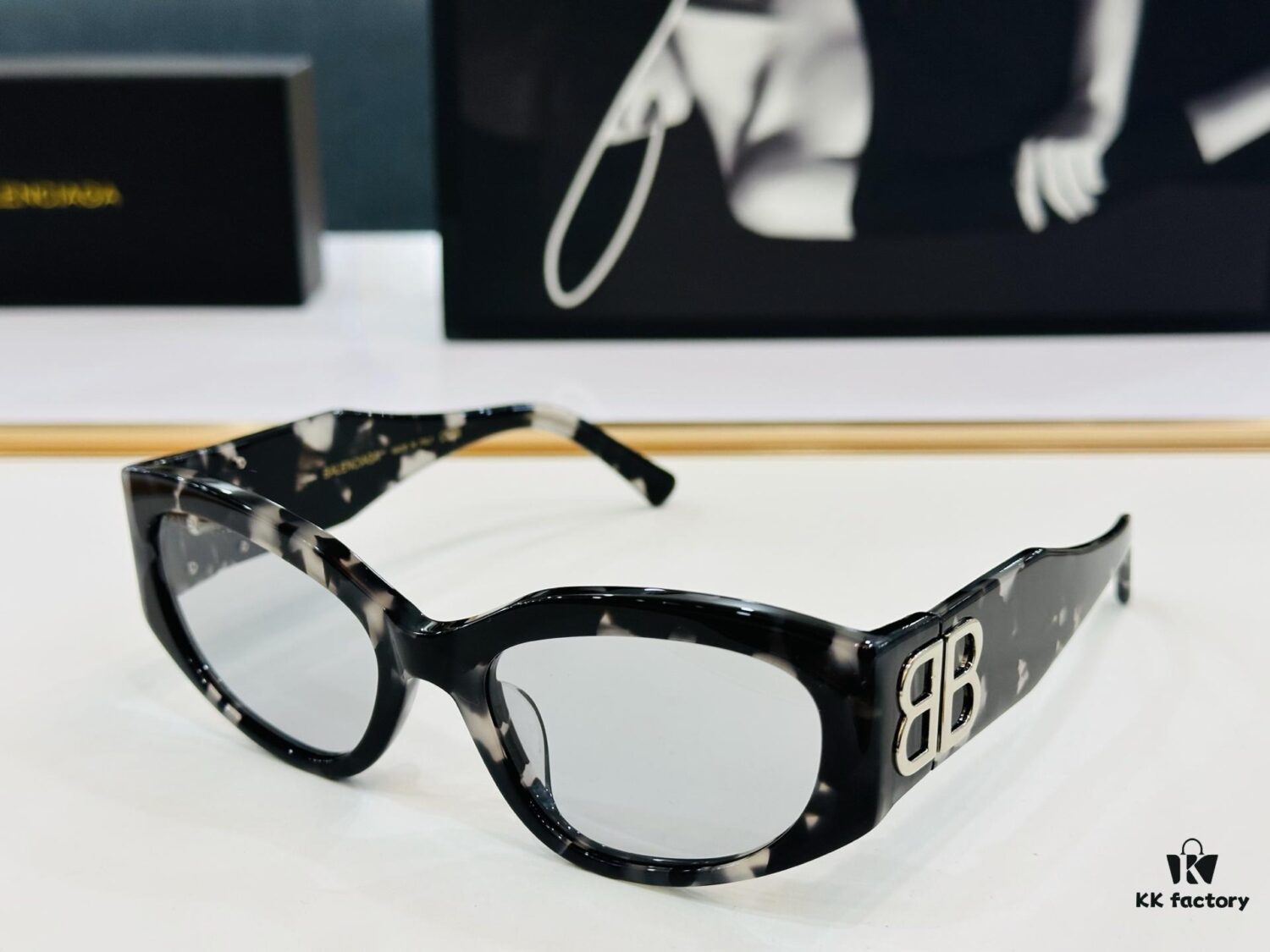 BALENCIAGA BB0324S Size 50□20-135 Super Versatile Style, Universally Stylish, High-Quality Sunglasses