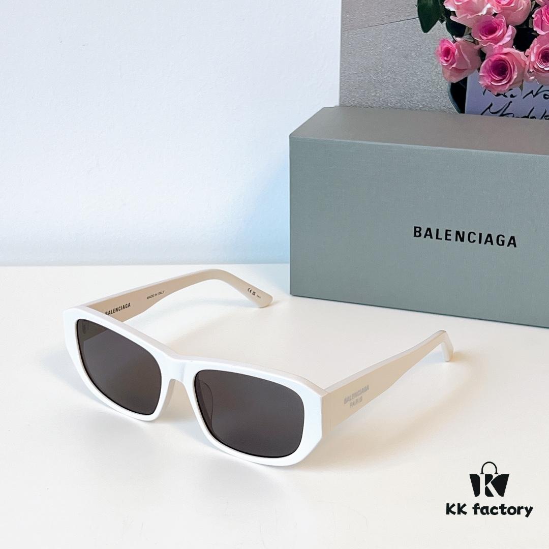BALENCIAGA Sunglasses Model BB0365S Size 57-17-145