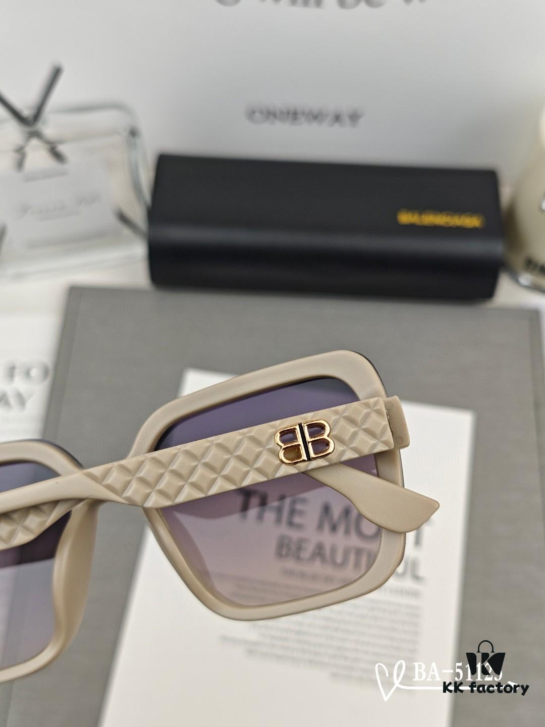 Balenciaga x Polaroid Resin Lens Sunglasses, Lightweight TR Frame, UV Protection, Fashionable Unisex Design for Travel and Daily Wear