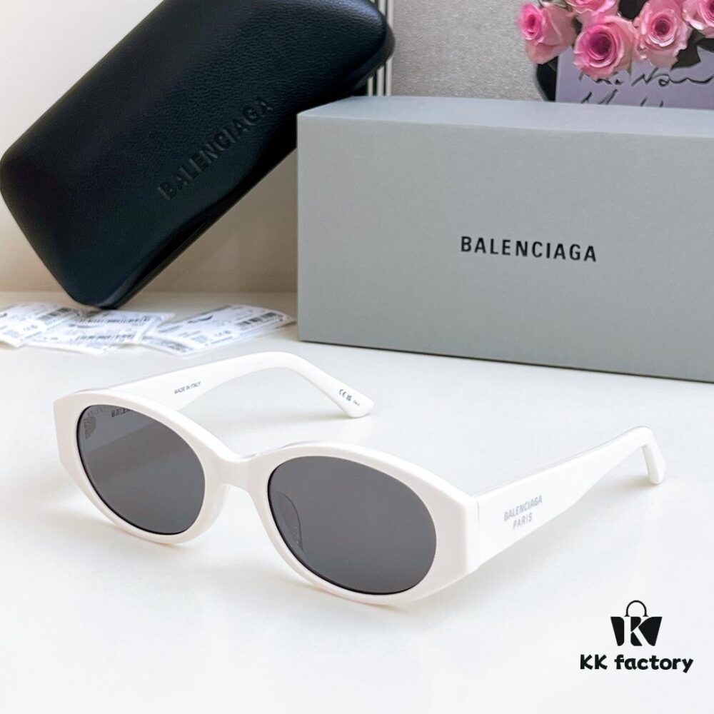 BALENCIAGA Sunglasses Model BB0369 Size 55□20-145
