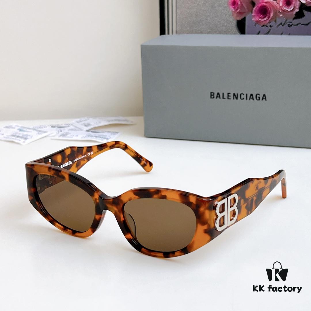 135 BALENCIAGA New Color Must-Have Stylish Sunglasses for Trendsetters 🕶️