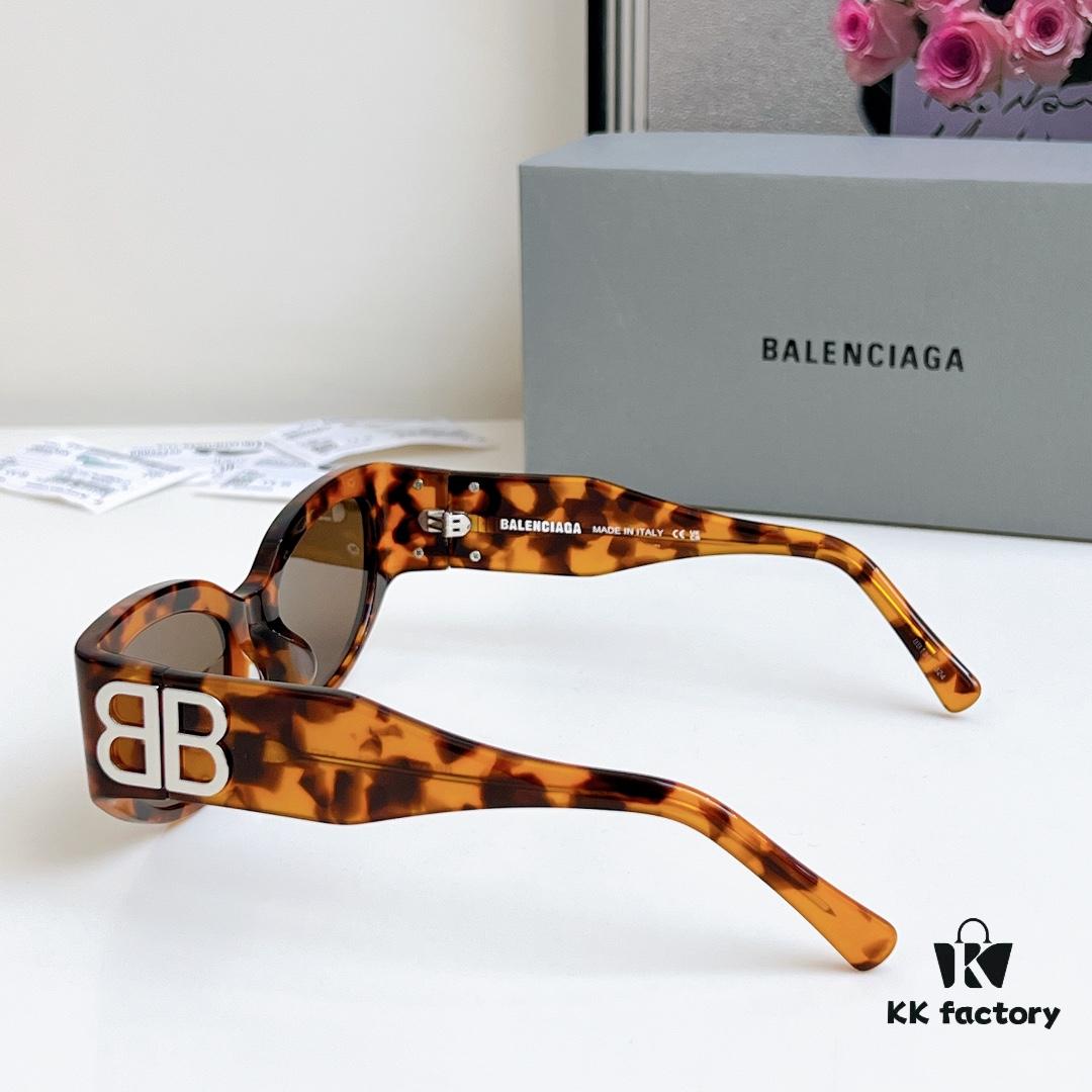 135 BALENCIAGA New Color Must-Have Stylish Sunglasses for Trendsetters 🕶️