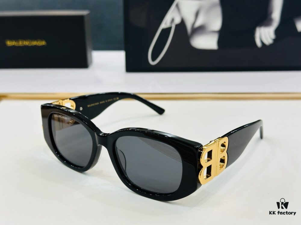 BALENCIAGA Balenciaga BB04003 Size: 54□18-130 Unique and Exceptional Design Instantly Appealing Versatile Stylish Look D Universal Fashion High-Quality Sunglasses