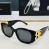 BALENCIAGA Balenciaga BB04003 Size: 54□18-130 Unique and Exceptional Design Instantly Appealing Versatile Stylish Look D Universal Fashion High-Quality Sunglasses