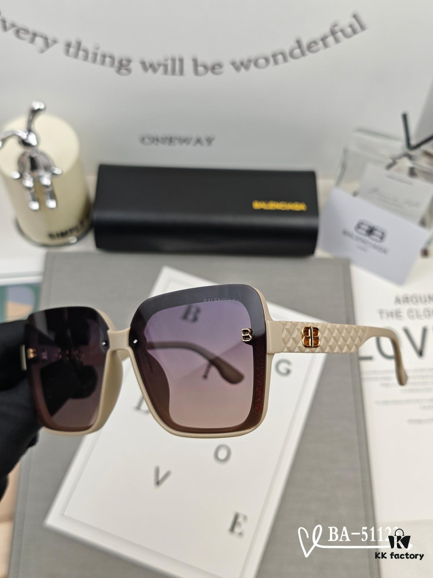 Balenciaga × Polaroid Resin Lens Sunglasses, Lightweight TR Frame, Fashionable UV Protection Sun Glasses for Driving and Travel