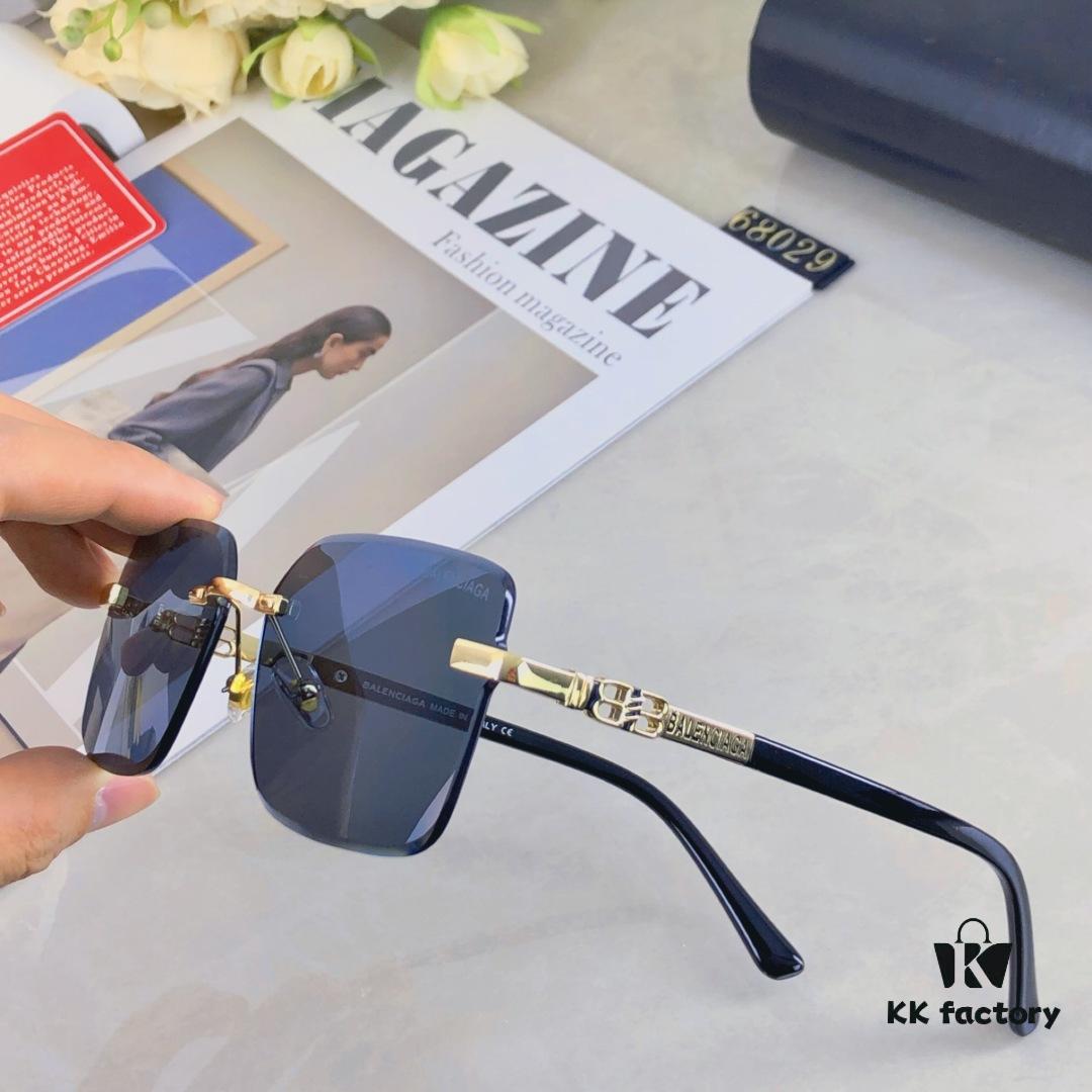 Balenciaga Fashion Frameless Stylish Sunglasses, Edgy Unisex UV-Protective Sun Glasses that Slim the Face