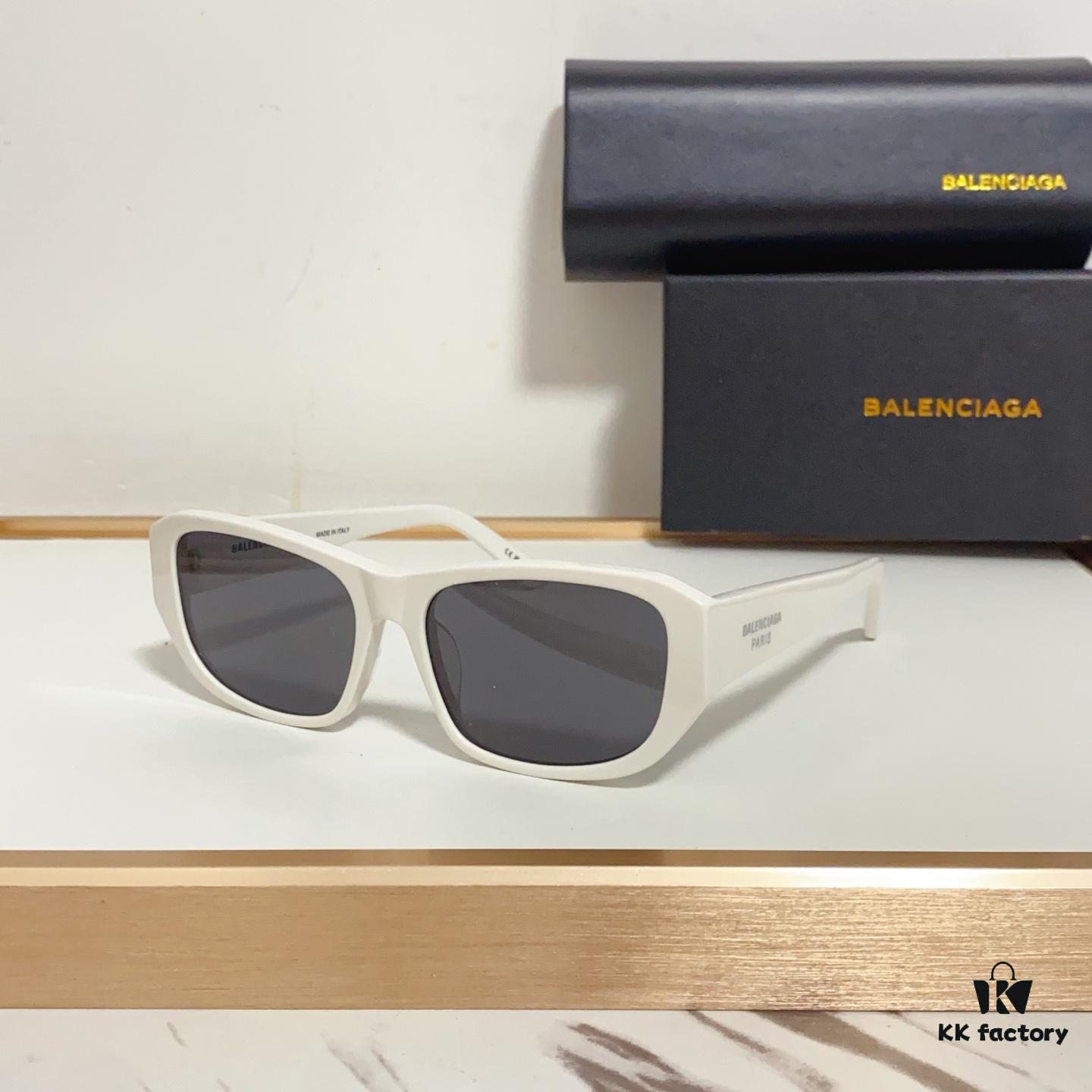 140 BALENCIAGA MOD: BB0365S SIZE: 57□17-145