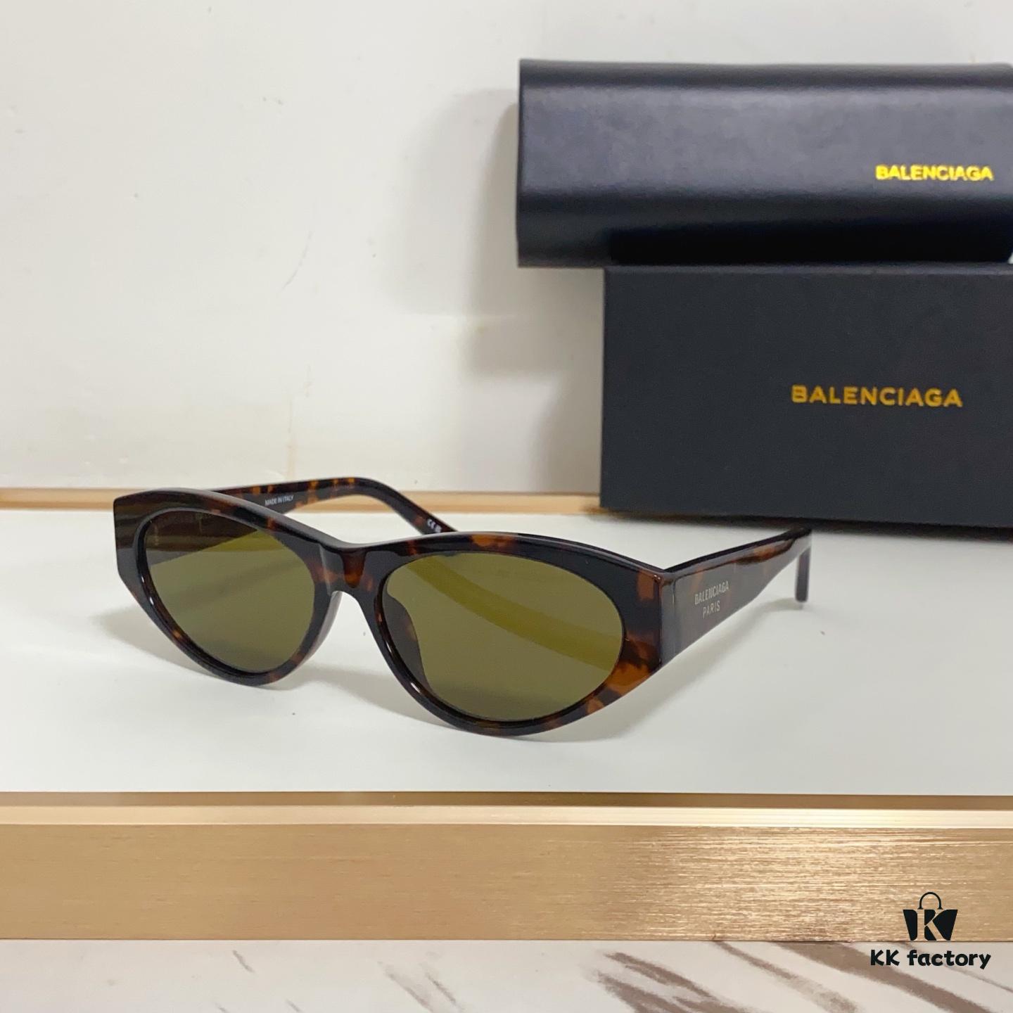 140 BALENCIAGA BB0367 Sunglasses