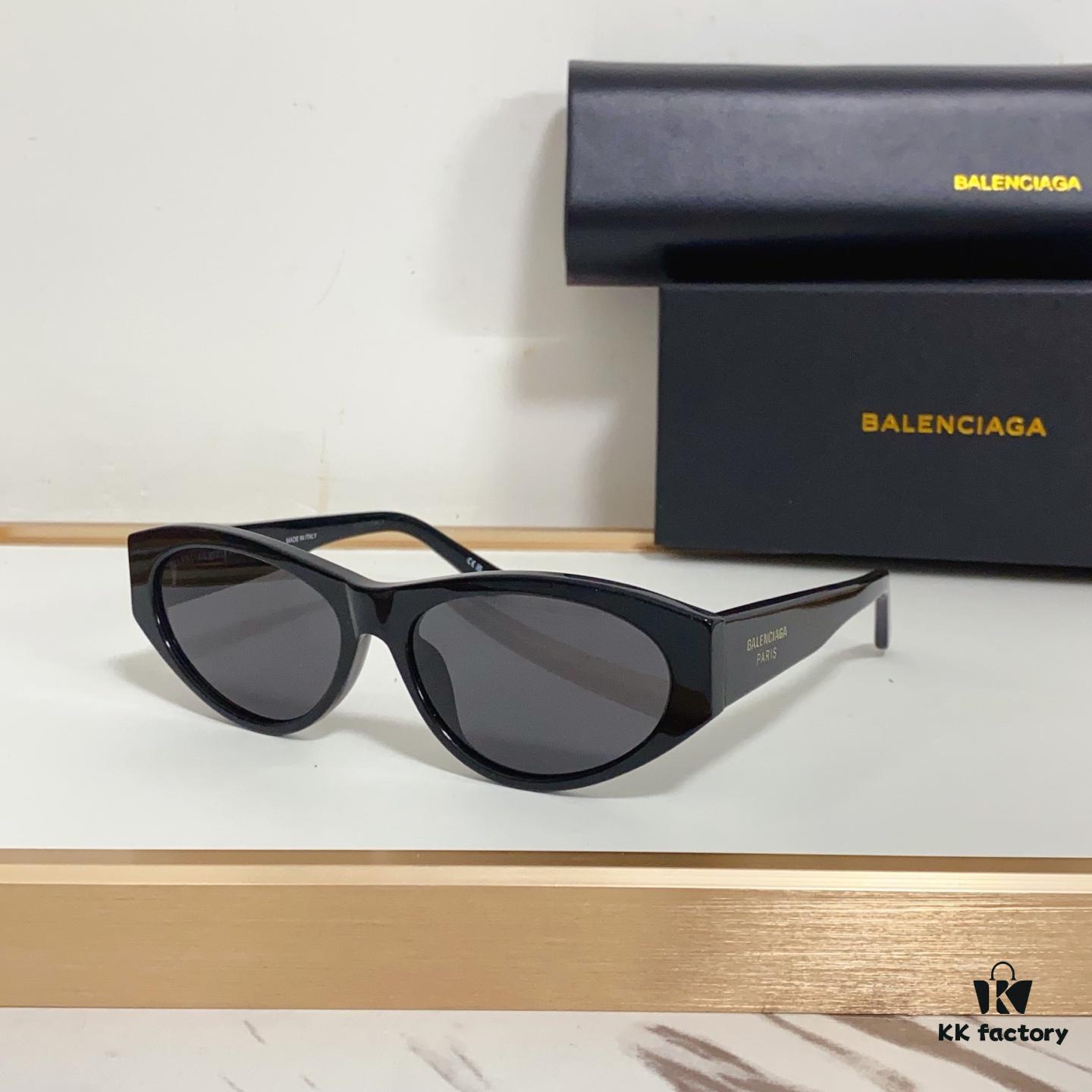 140 BALENCIAGA BB0367 Sunglasses