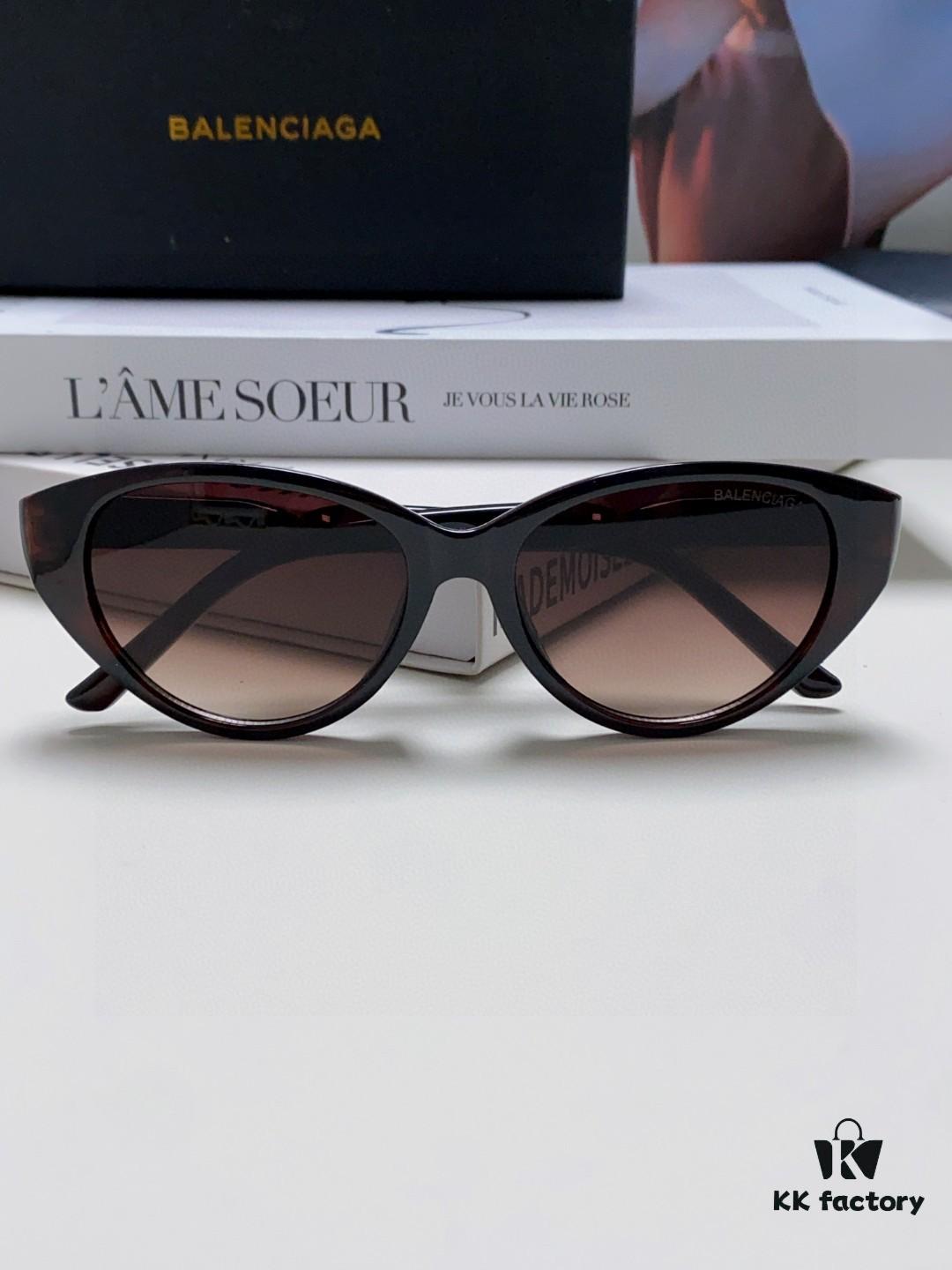 BALENCIAGA Balenciaga Latest Unique Frame Design Instantly Love at First Sight Minimalist Small Frame High-Quality Eyewear Sunglasses