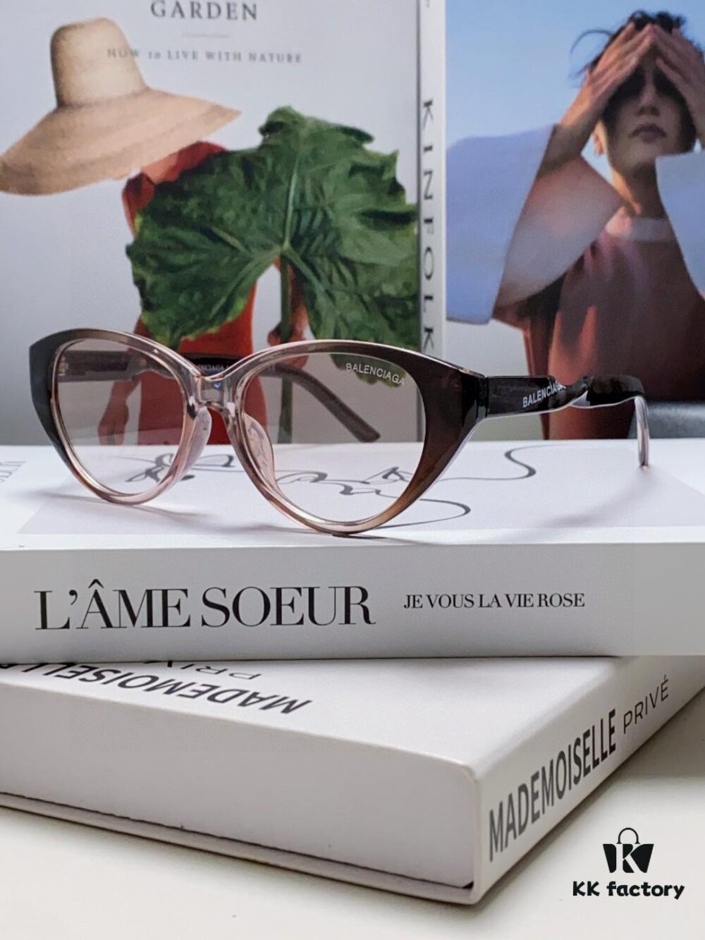 BALENCIAGA Balenciaga Latest Unique Frame Design Instantly Eye-Catching Minimalist Small Frame High-Quality Eyewear Sunglasses