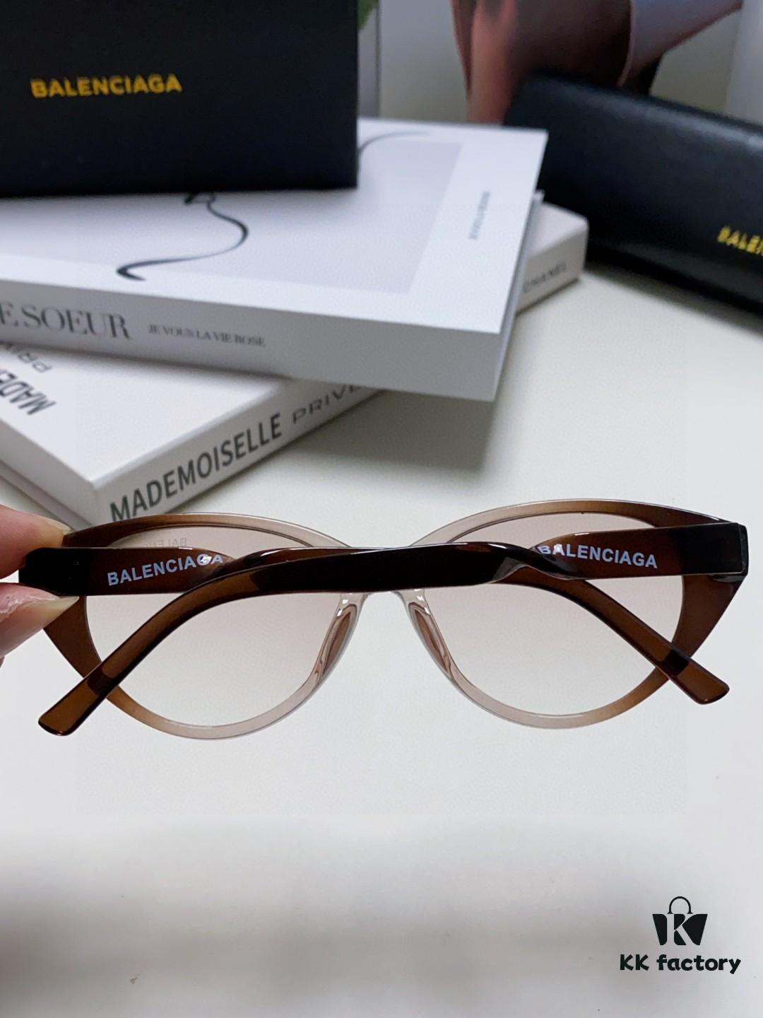 BALENCIAGA Balenciaga Latest Unique Frame Design Instantly Eye-Catching Minimalist Small Frame High-Quality Eyewear Sunglasses
