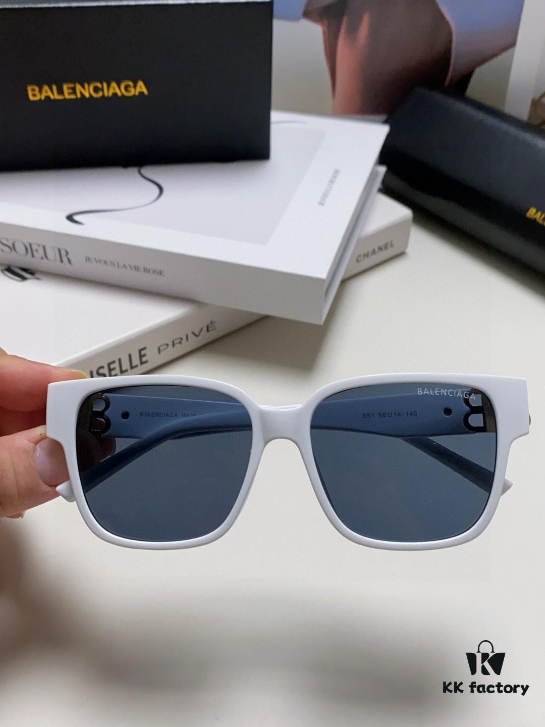 Balenciaga Square Retro Sunglasses with Gold BB Logo and Folding Hinge