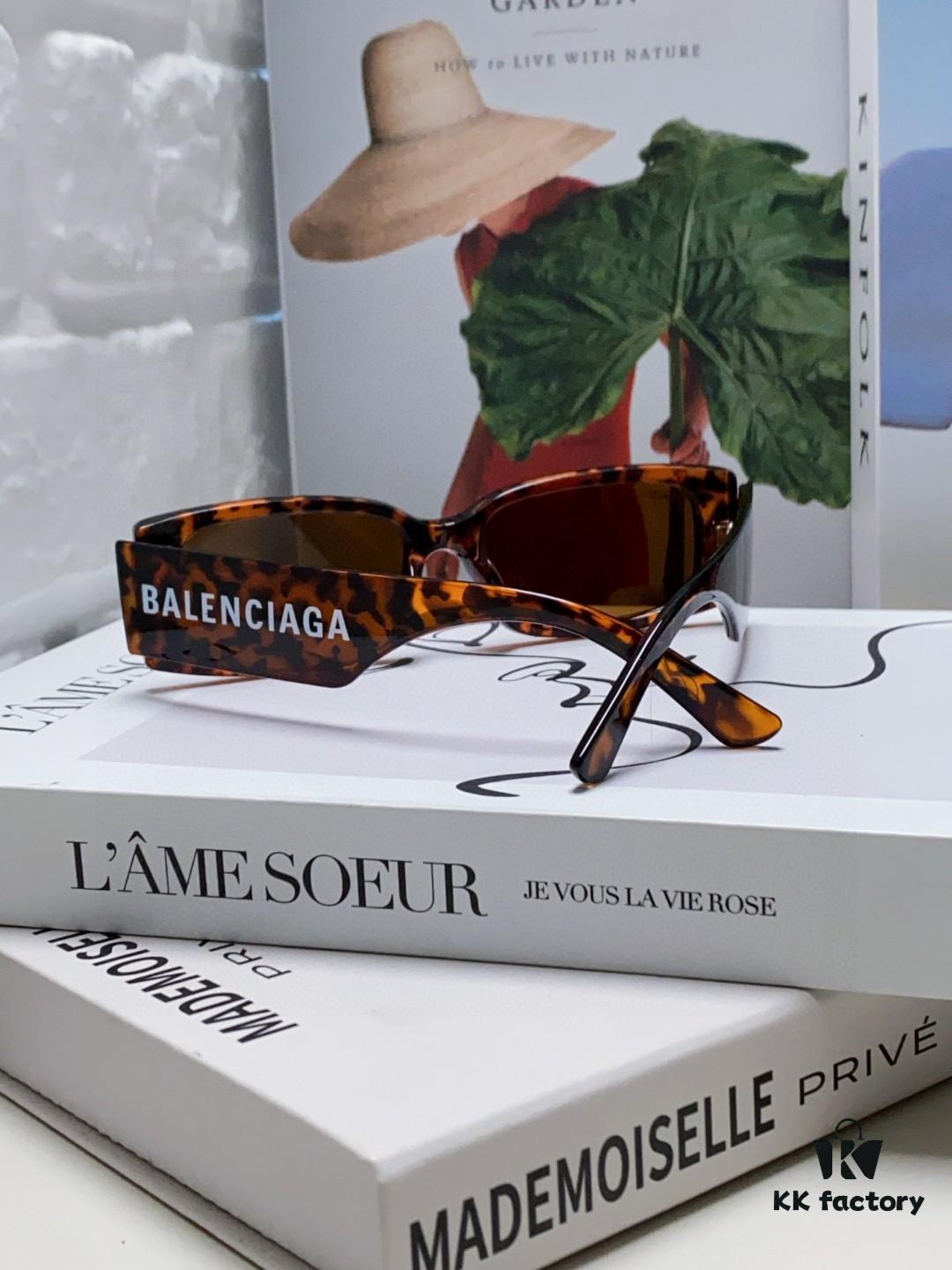 Balenciaga 2025 Hit Spring-Summer New Arrival Futuristic Sunglasses Unisex Sporty Fashion Minimalist Style