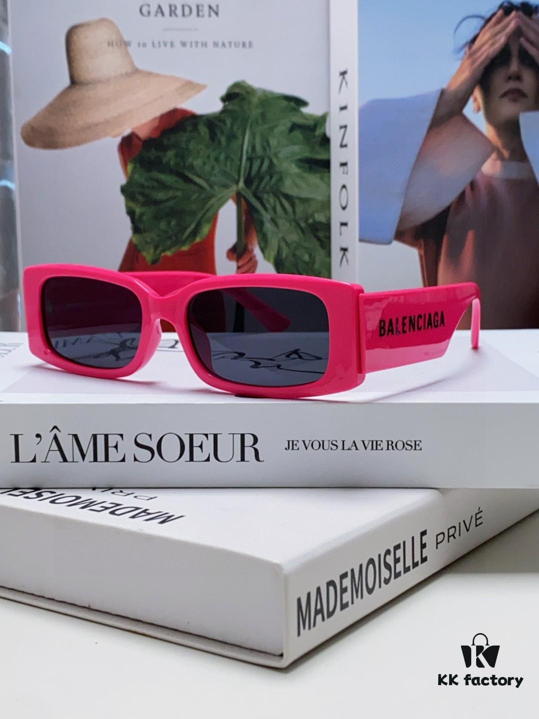 Balenciaga 2025 Spring/Summer New Arrival Futuristic Sunglasses, Sporty and Minimalist Unisex Fashion