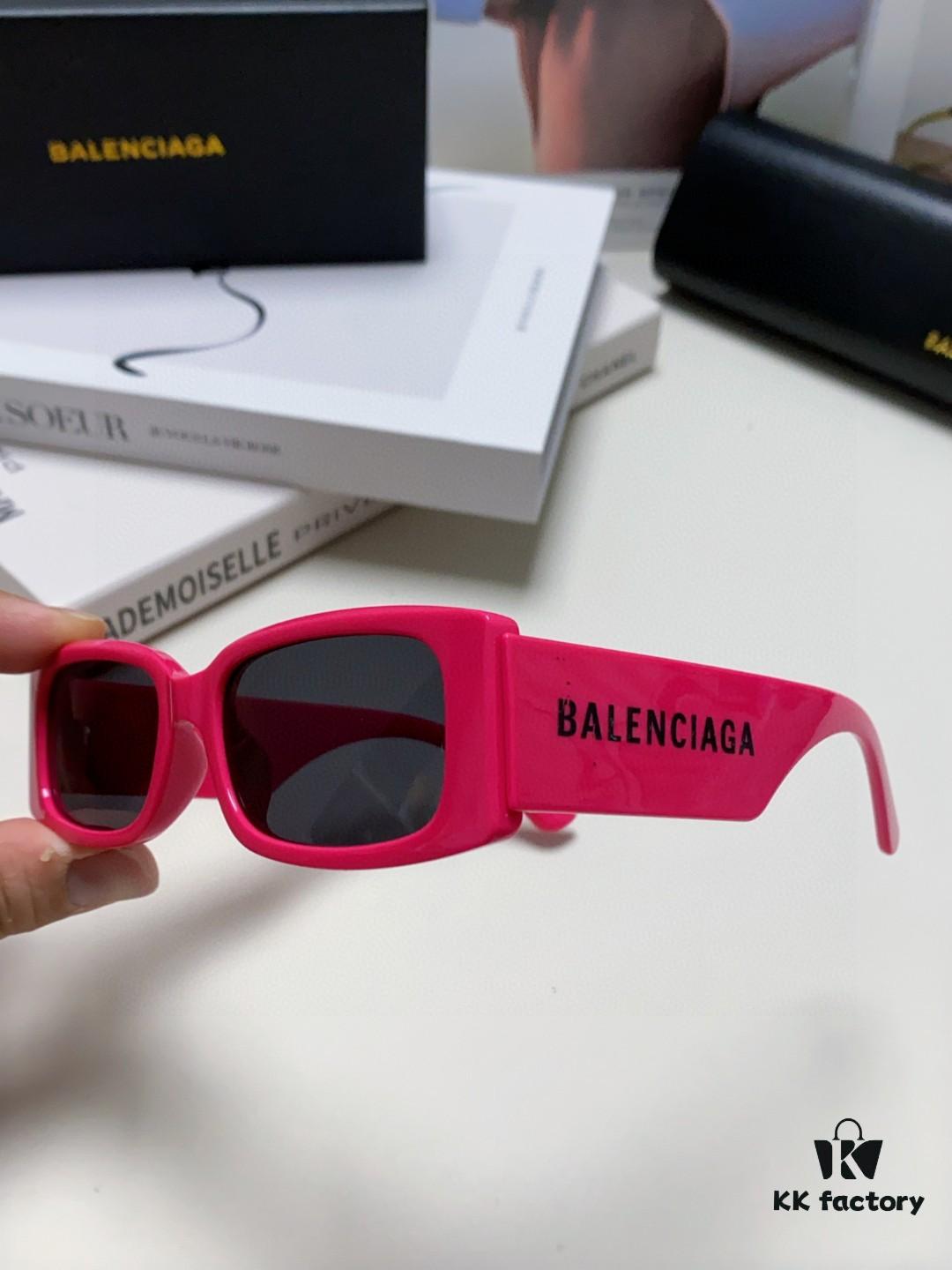 Balenciaga 2025 Spring/Summer New Arrival Futuristic Sunglasses, Sporty and Minimalist Unisex Fashion