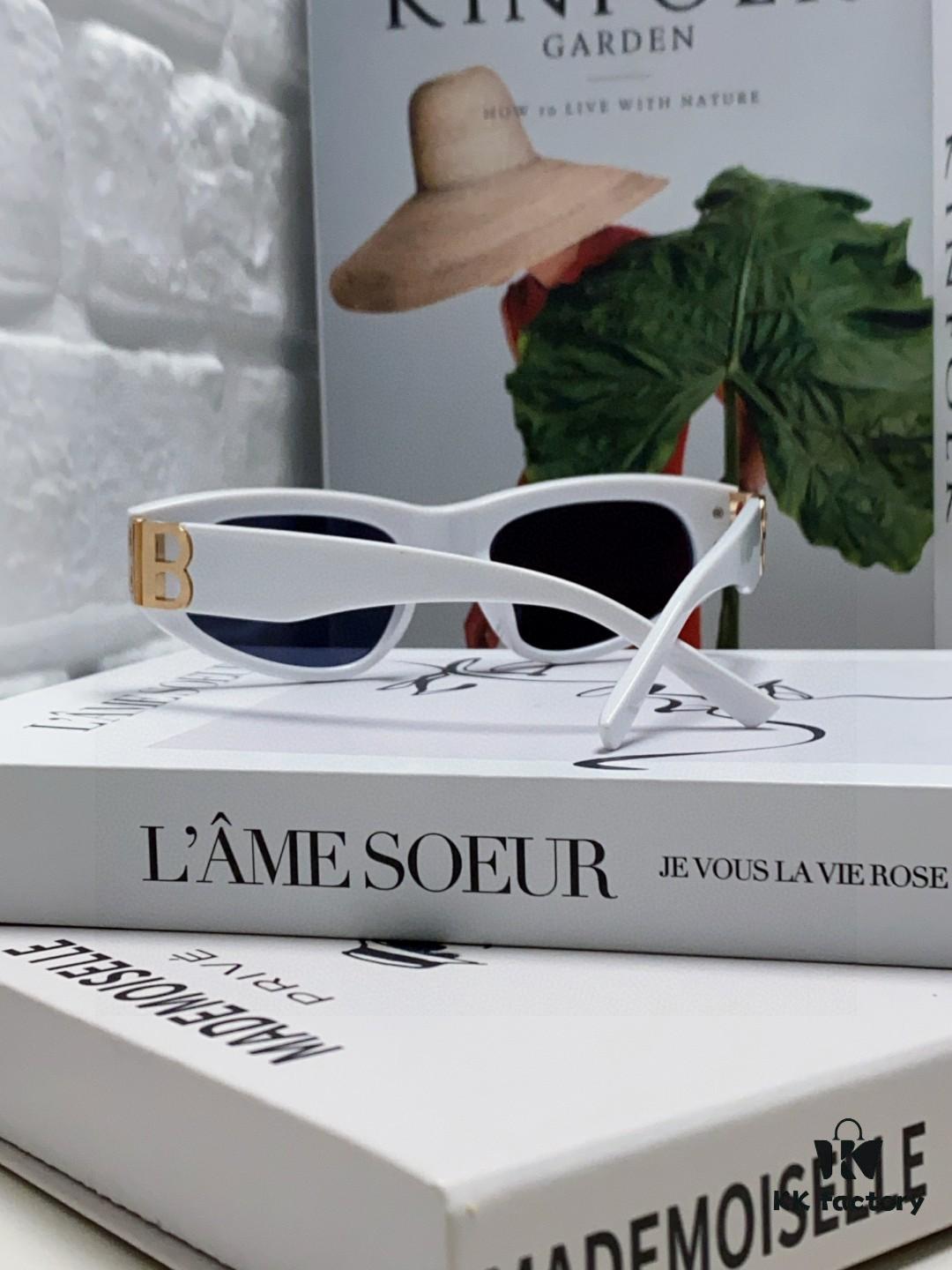 Balenciaga Black Sunglasses Double B Streetwear Style Women's Summer Sun Glasses Ins 2025 New Hip-Hop Retro Fashion High-End UV Protection Sunglasses