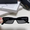 Balenciaga 2025 New Arrival European and American Fashion Statement Rectangular Sunglasses with Wide Lettering, Trendy Instagram-Worthy Avant-Garde Eyewear