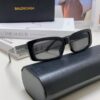 Balenciaga 2025 New Arrival European and American Fashion Statement Rectangular Sunglasses with Wide Lettering, Trendy Instagram-Worthy Avant-Garde Eyewear