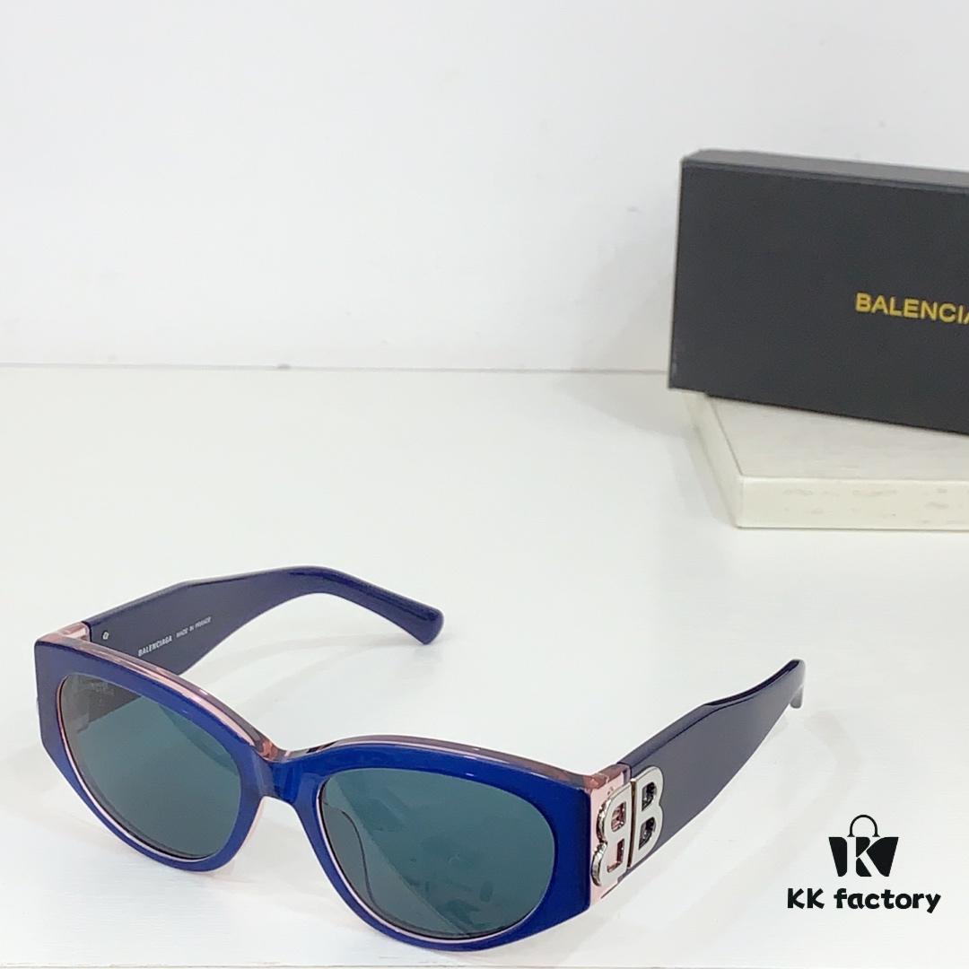 140 BALENCIAGA Balenciaga BB0324SK Sunglasses
