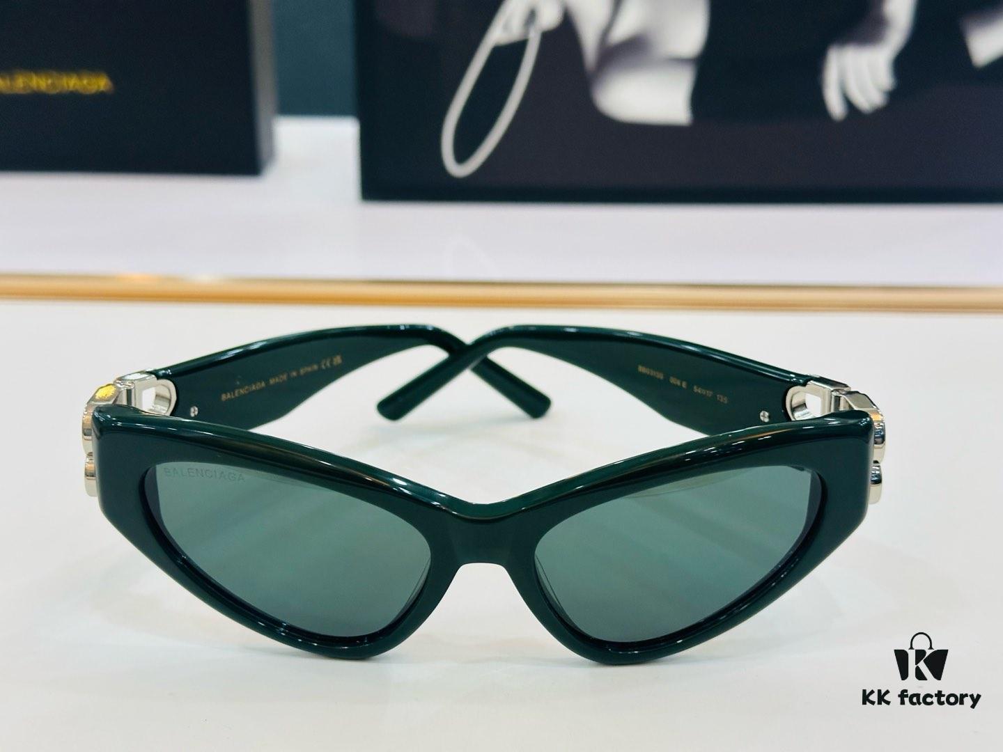 BALENCIAGA Balenciaga BB03130 Size: 54×17-135 Unique Design That Wins You Over at First Sight, Extremely Versatile and Stylish, Premium Quality Sunglasses