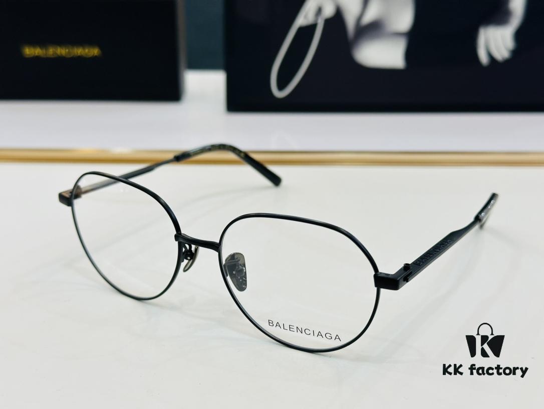 BALENCIAGA Balenciaga BB0168O Size: 56□17-145 Unique Design That Captivates at First Sight, Super Versatile XL Style, High-Quality Sunglasses