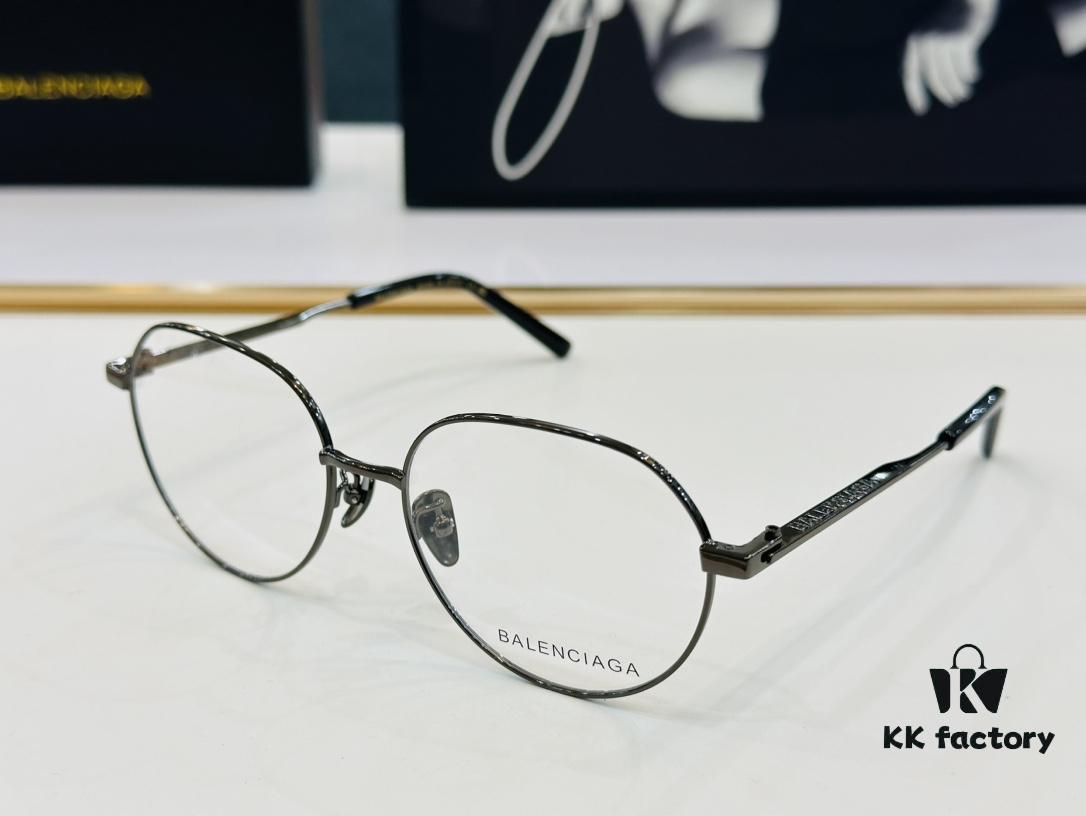 BALENCIAGA Balenciaga BB0168O Size: 56□17-145 Unique Design That Captivates at First Sight, Super Versatile XL Style, High-Quality Sunglasses