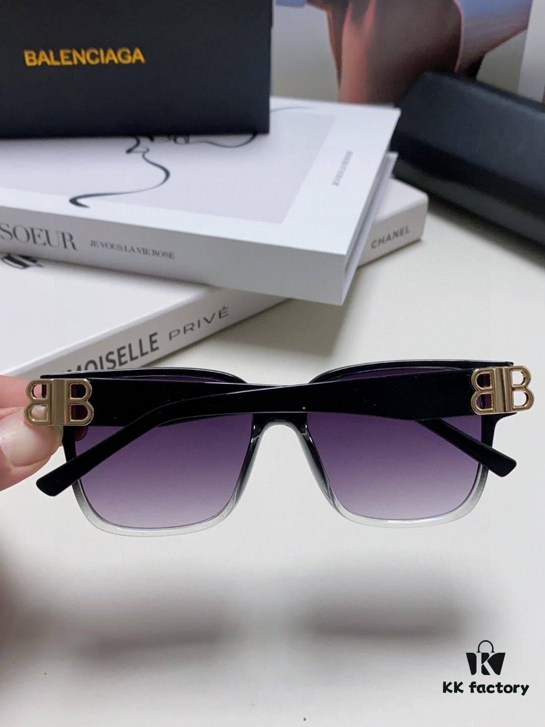 BALENCIAGA Square Retro Sunglasses with Gold BB Logo and Folding Hinge