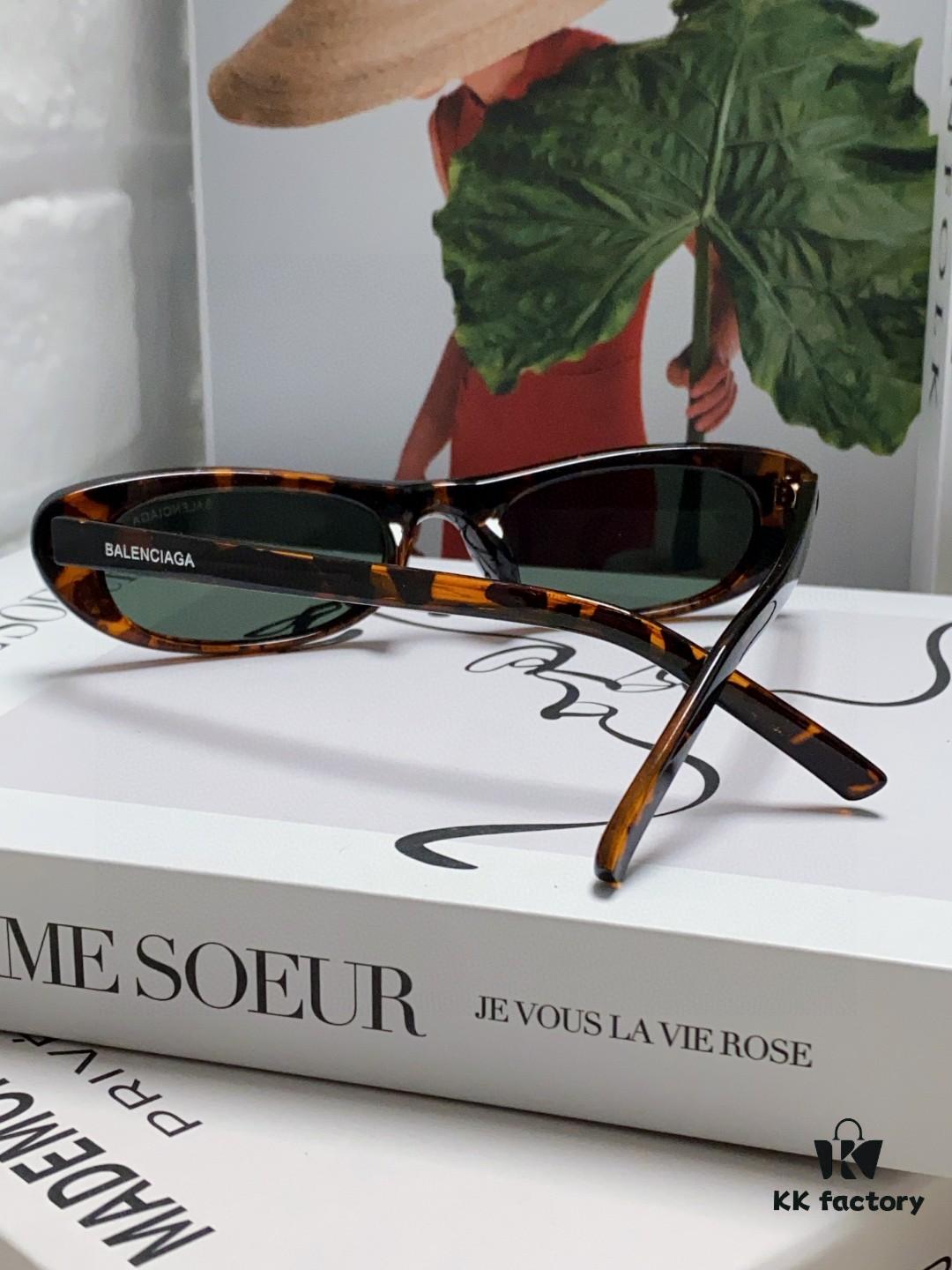 Balenciaga Retro Small Oval Sunglasses for Men, Minimalist Fashionable European and American Style Ins Sunglasses, Trendy Narrow Frame Face-Framing Sunglasses for Women