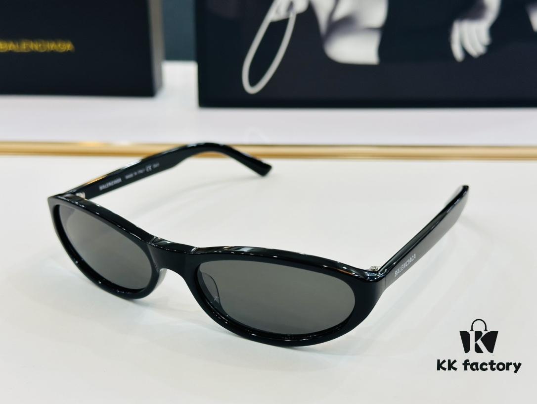 BALENCIAGA Balenciaga BB0007S Size 58□18-140 Unique and Exceptional Design That Instantly Captivates, Extremely Versatile and Stylish, Premium Quality Sunglasses