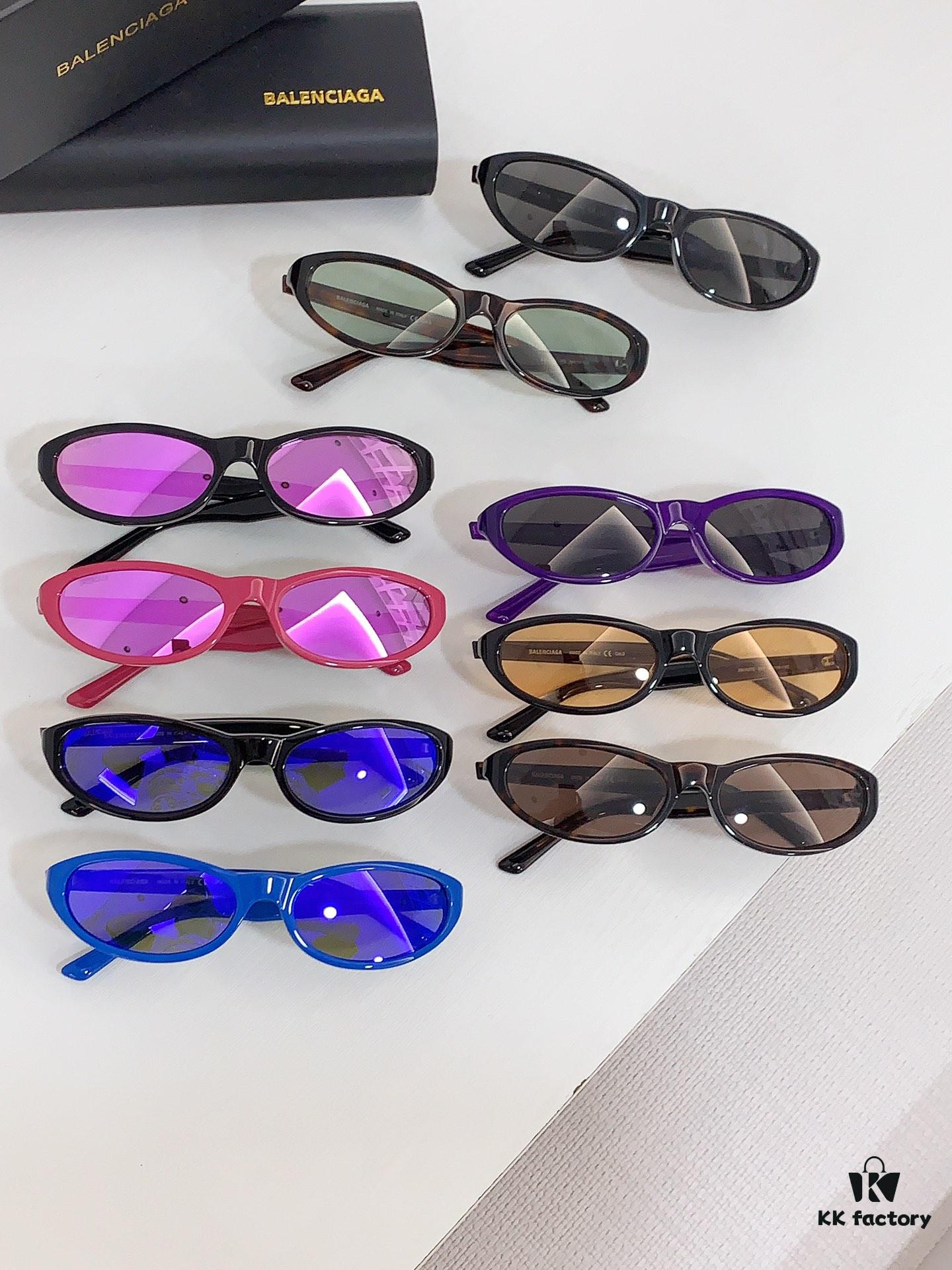 140 BALENCIAGA BB0007S SIZE: 58□18-140 Sunglasses