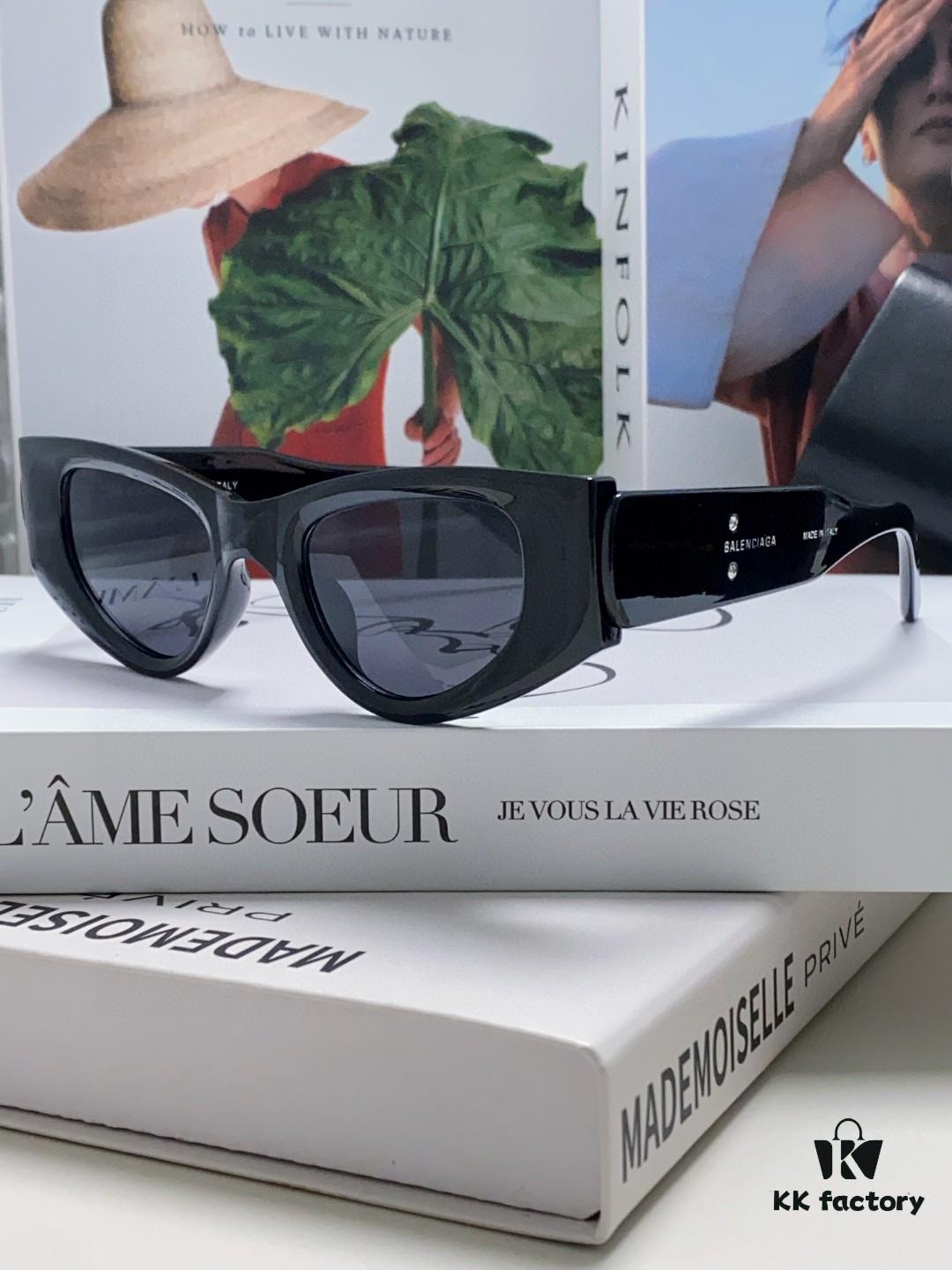 Balenciaga 2024 New Cat-Eye Sunglasses, Stylish Unisex Polarized UV Protection Shades, Influencer Streetwear Look from Xiaohongshu